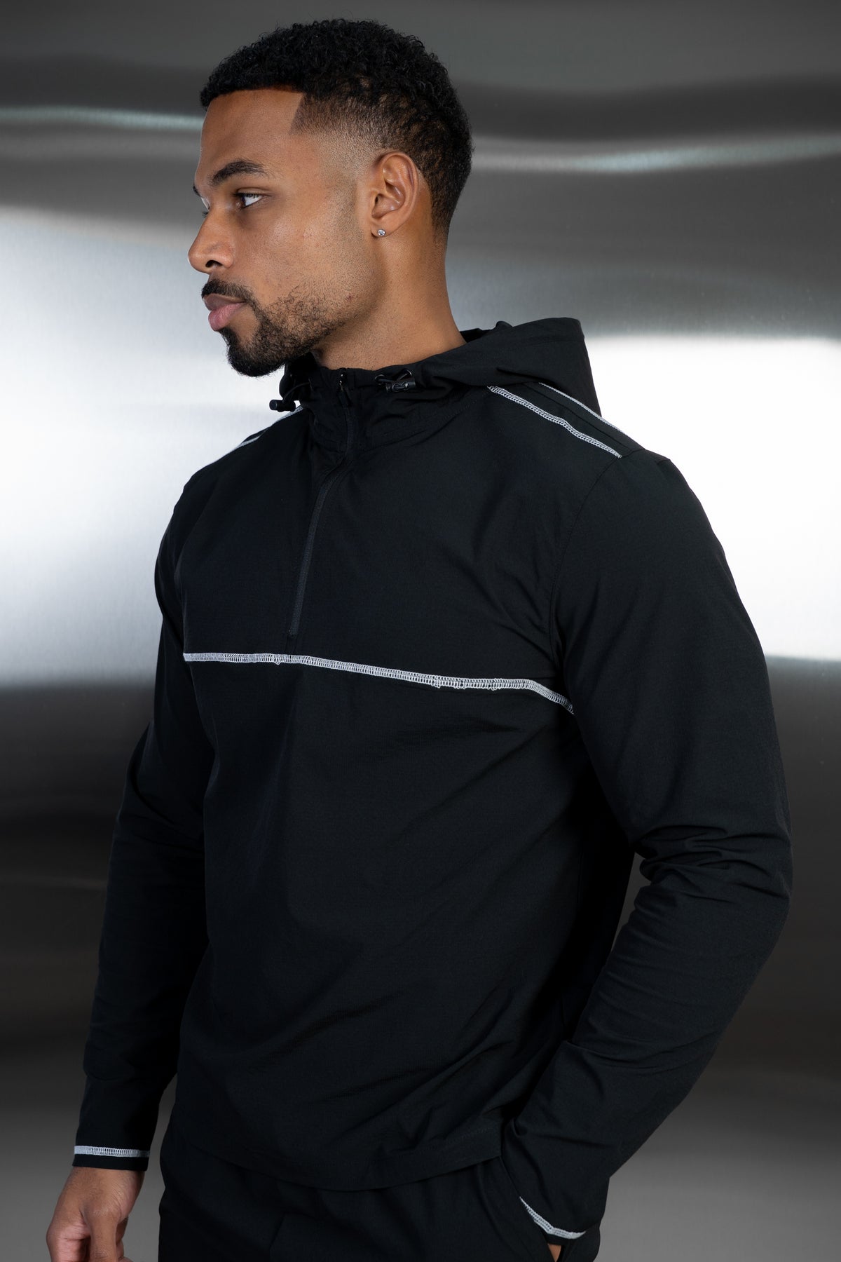 Contrast Stitch Quarter Zip Windbreaker - Black