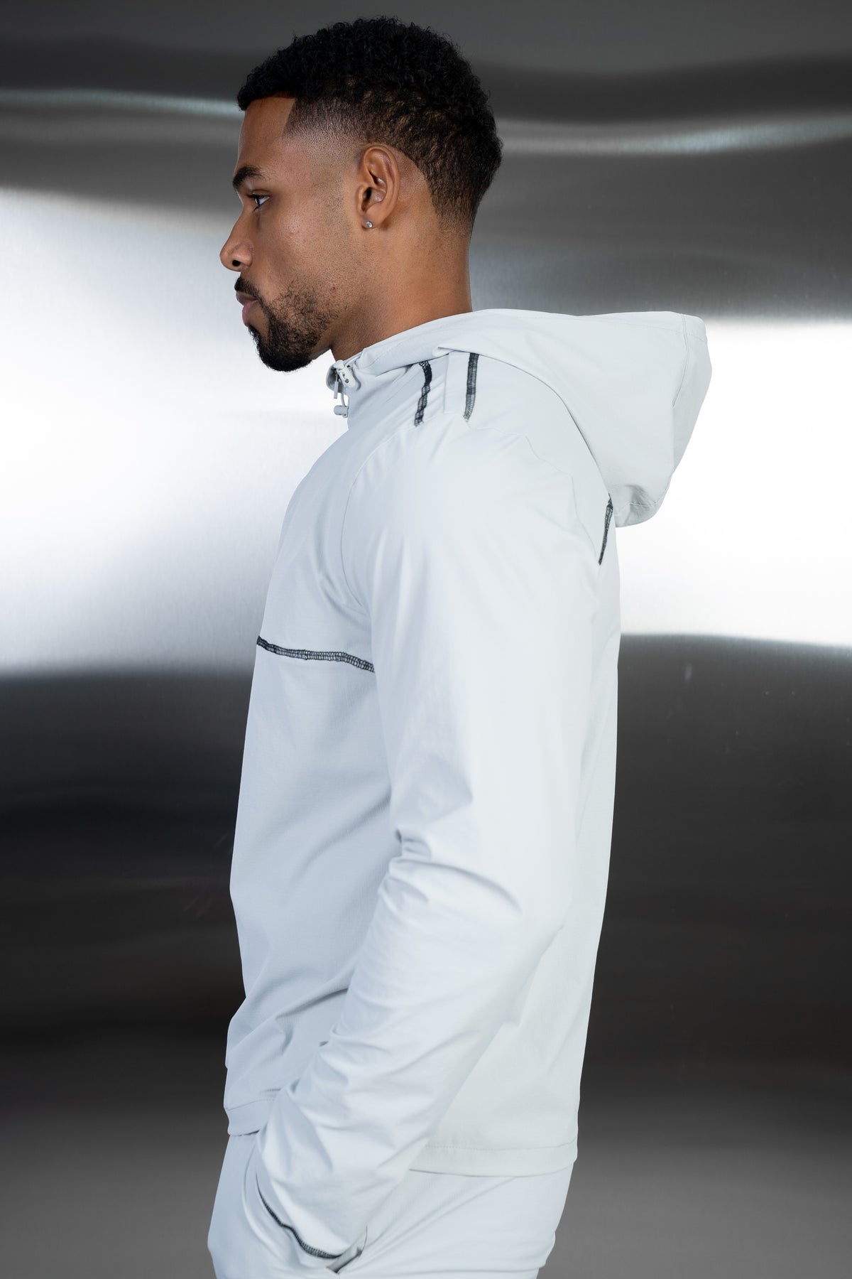 Contrast Stitch Quarter Zip Windbreaker - Grey