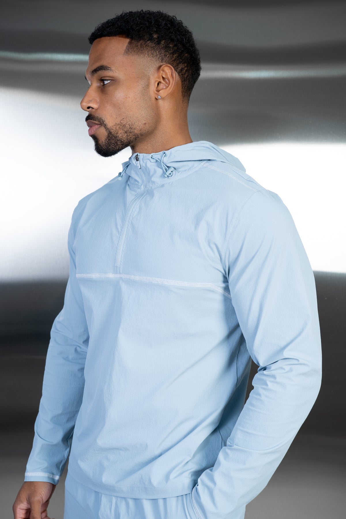 Contrast Stitch Quarter Zip Windbreaker - Light Blue