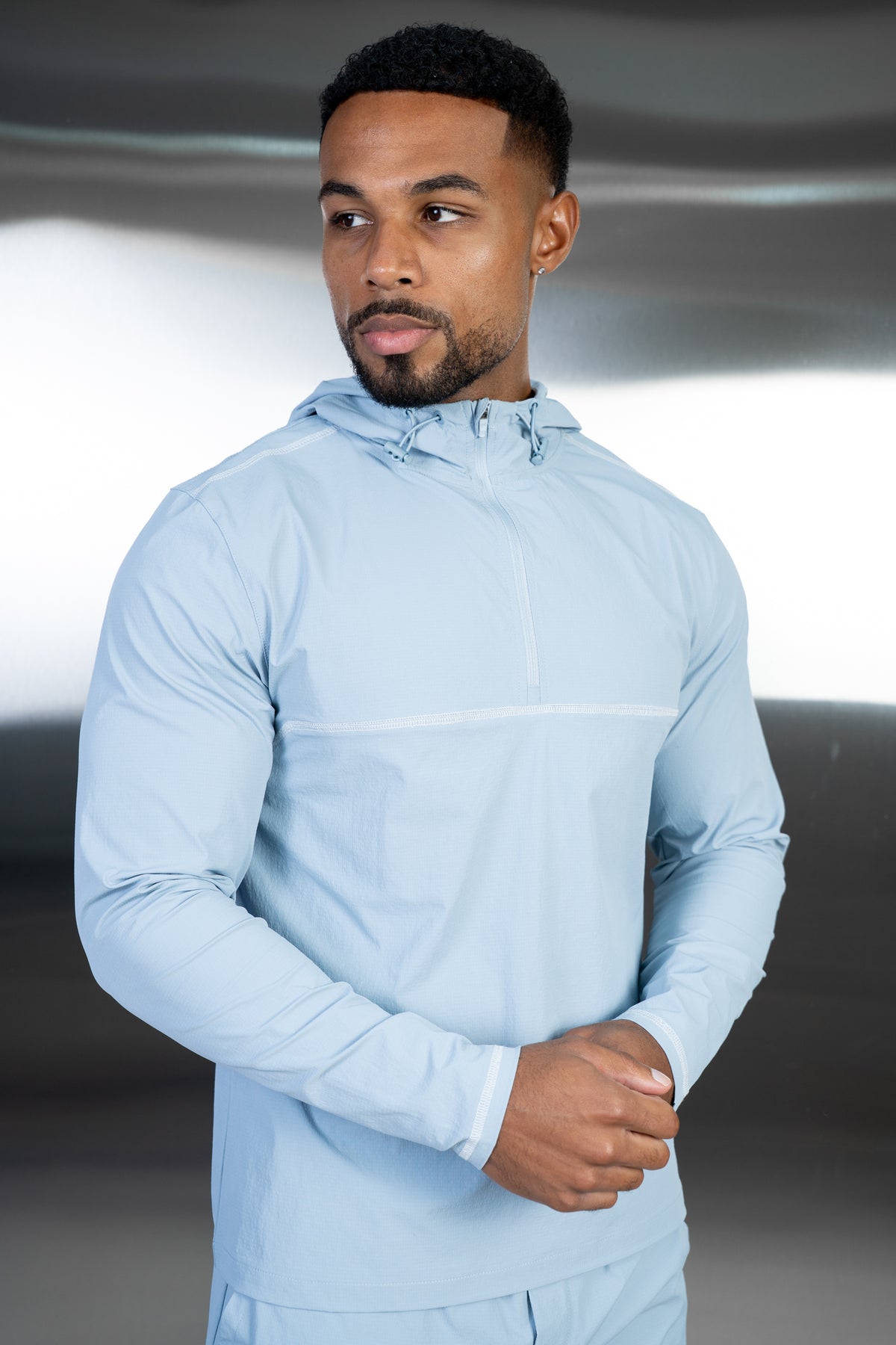 Contrast Stitch Quarter Zip Windbreaker - Light Blue