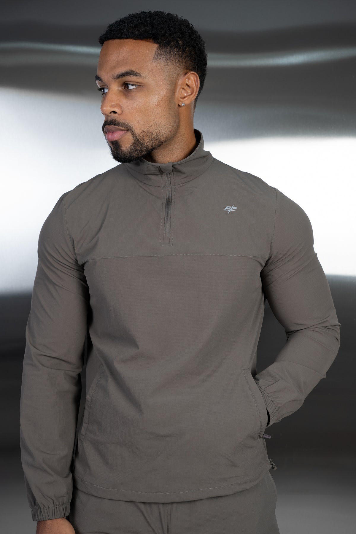 Destruct Track Quarter Zip Windbreaker - Mocha