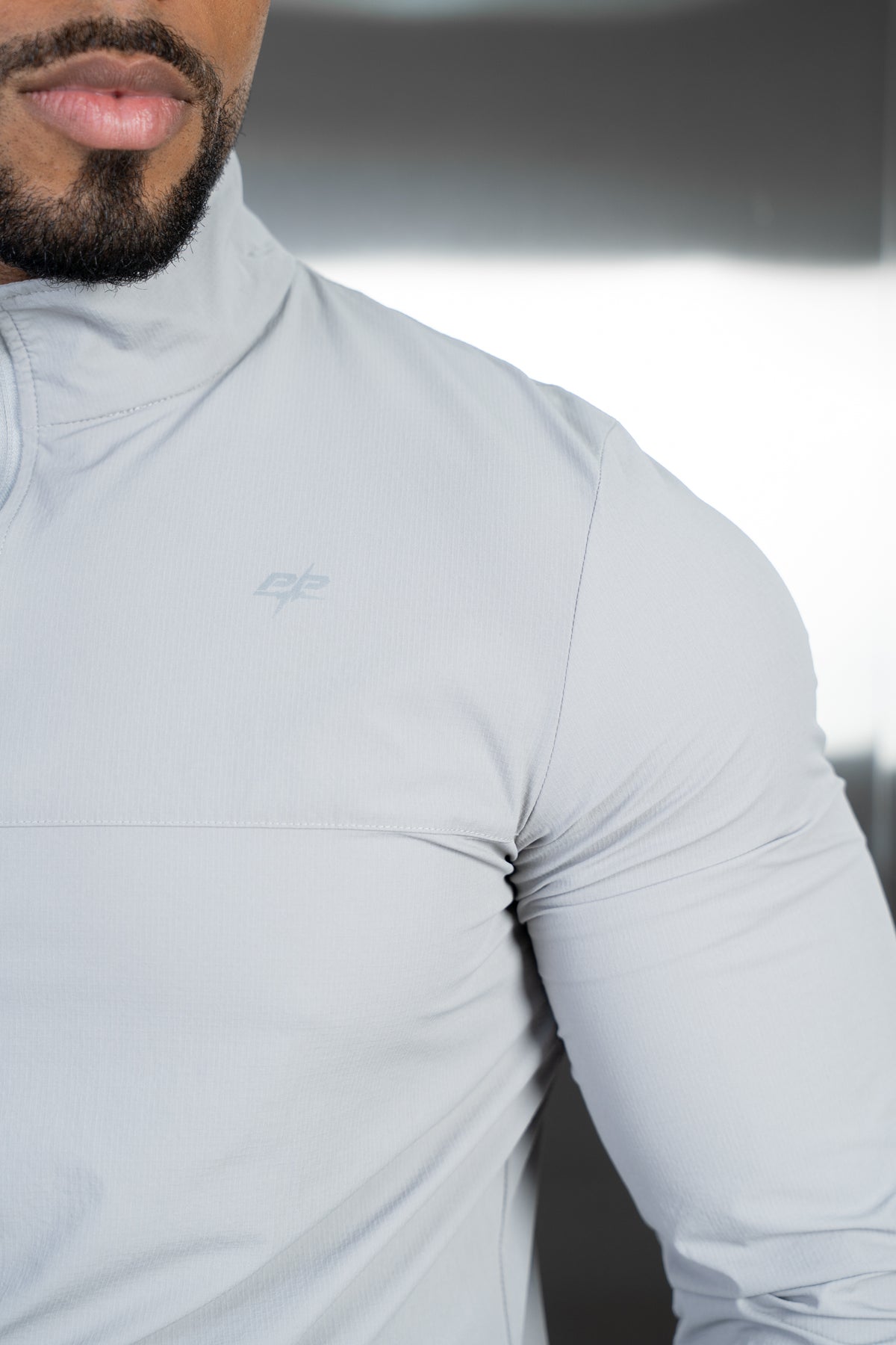 Destruct Track Quarter Zip Windbreaker - Grey