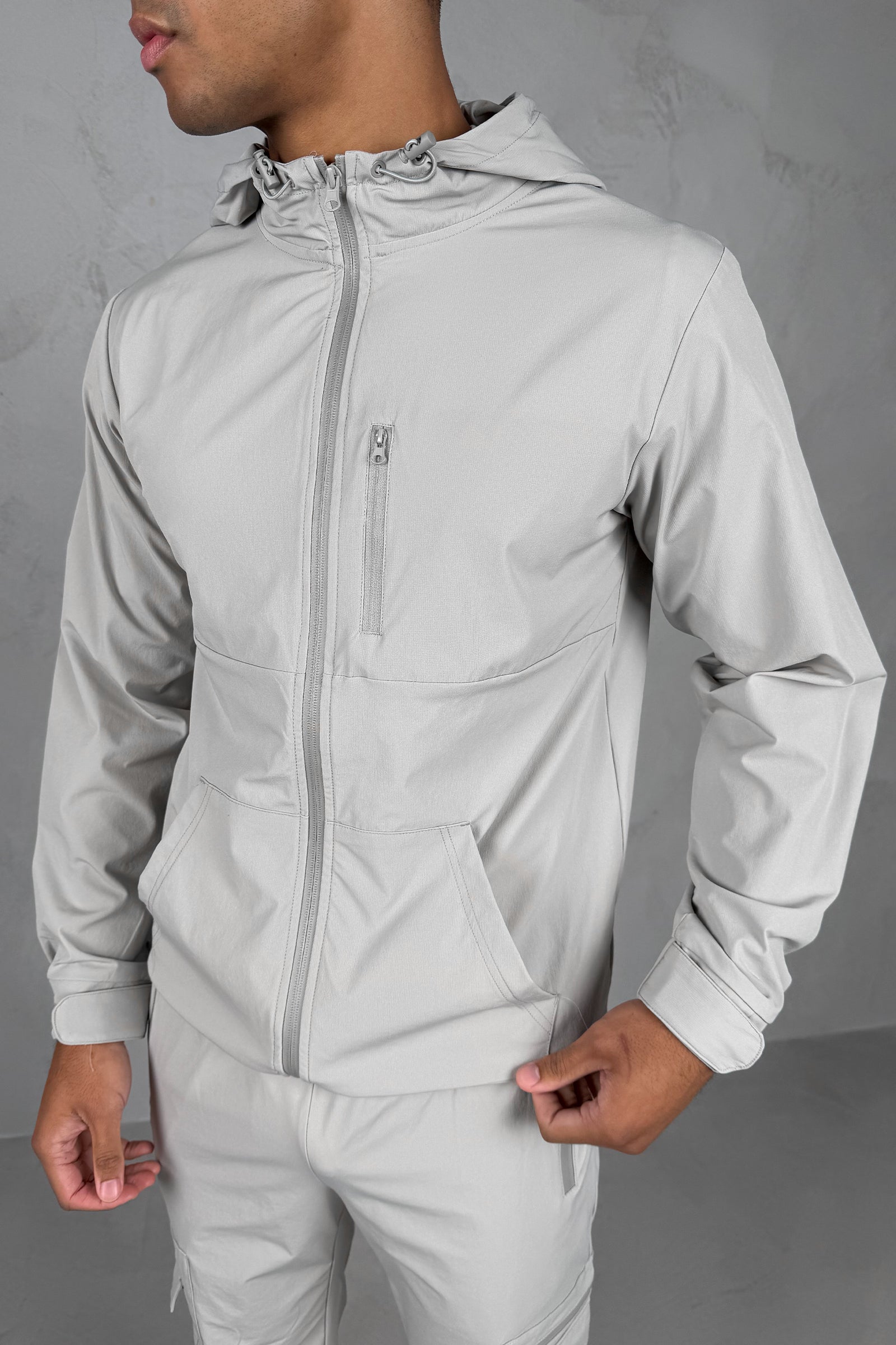 Pulse Windbreaker Jacket - Grey