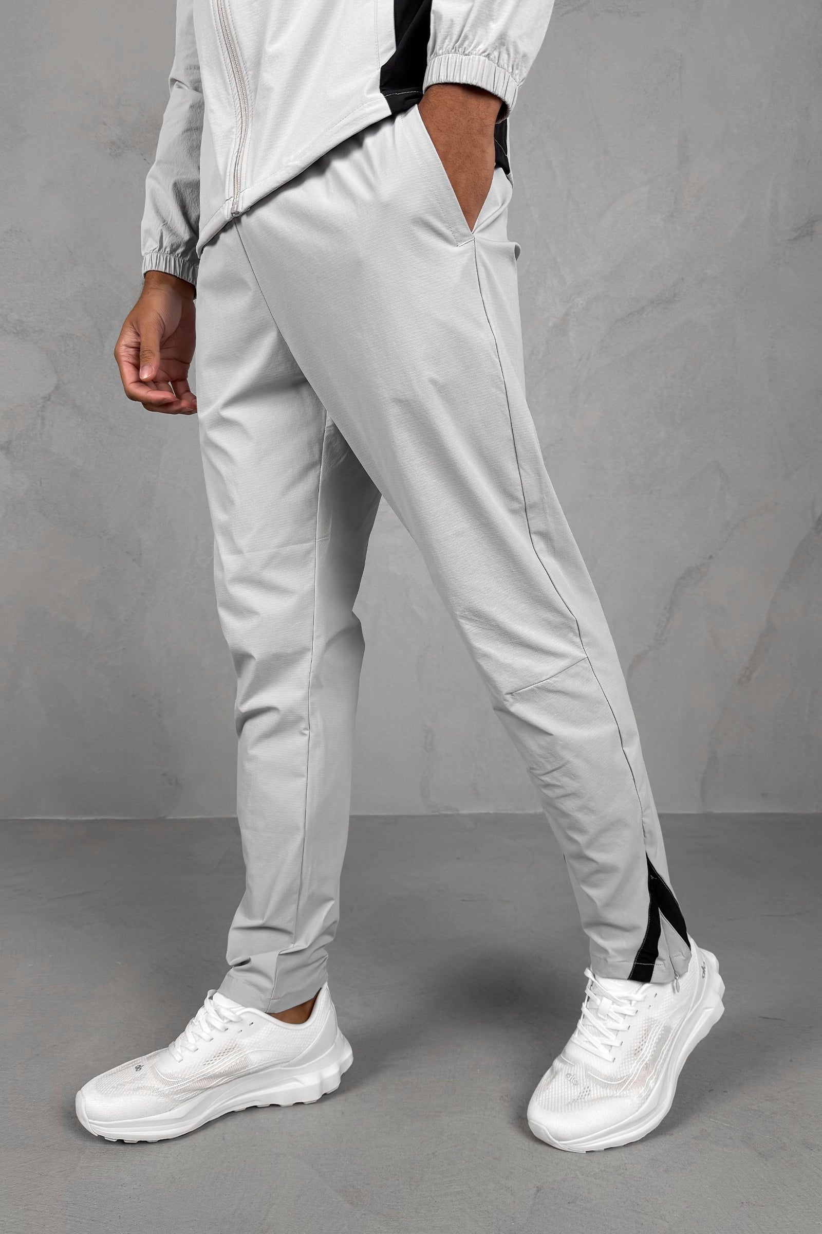 Synergy Tech Pant - Grey