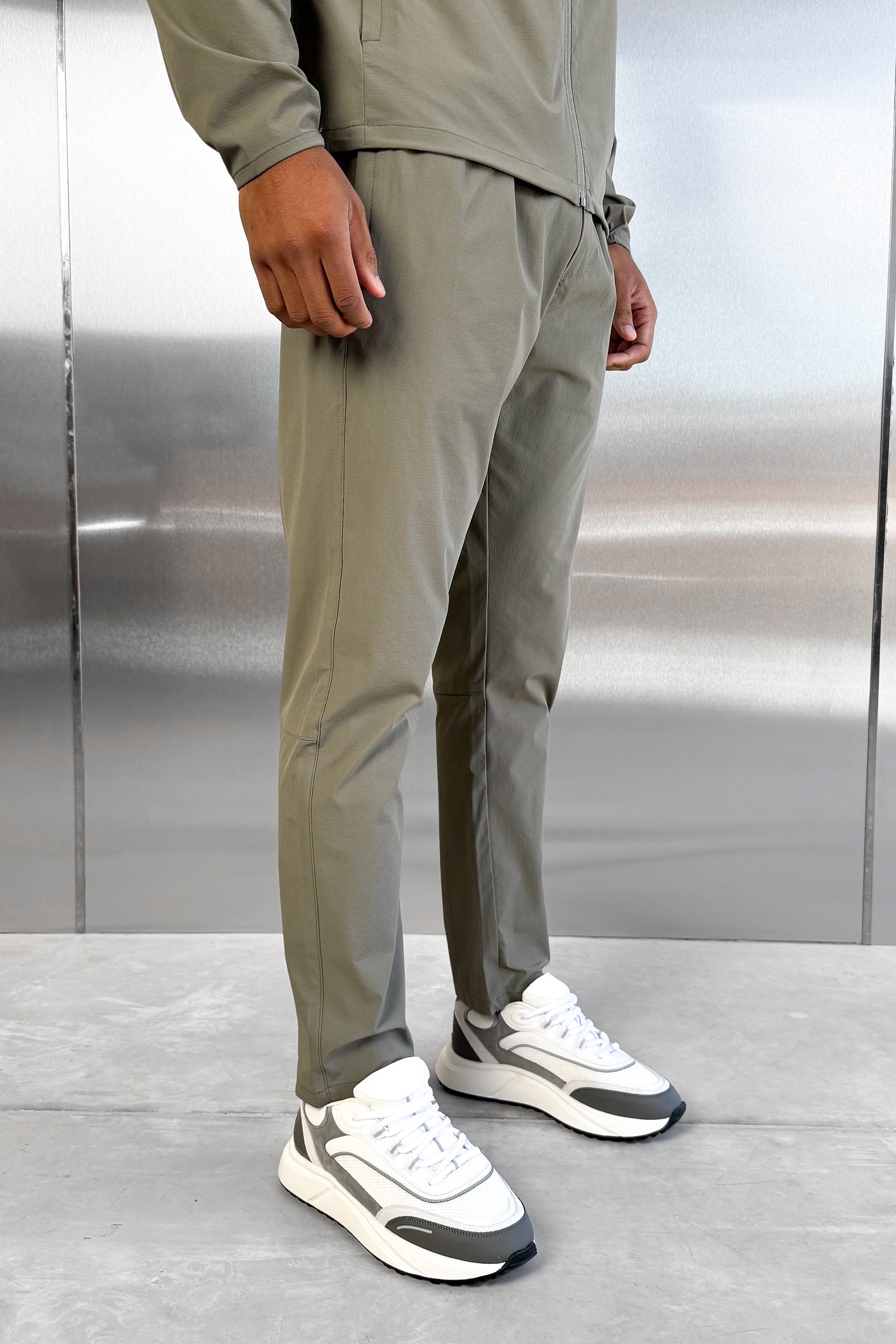 Hydra Technical Bottoms - Taupe