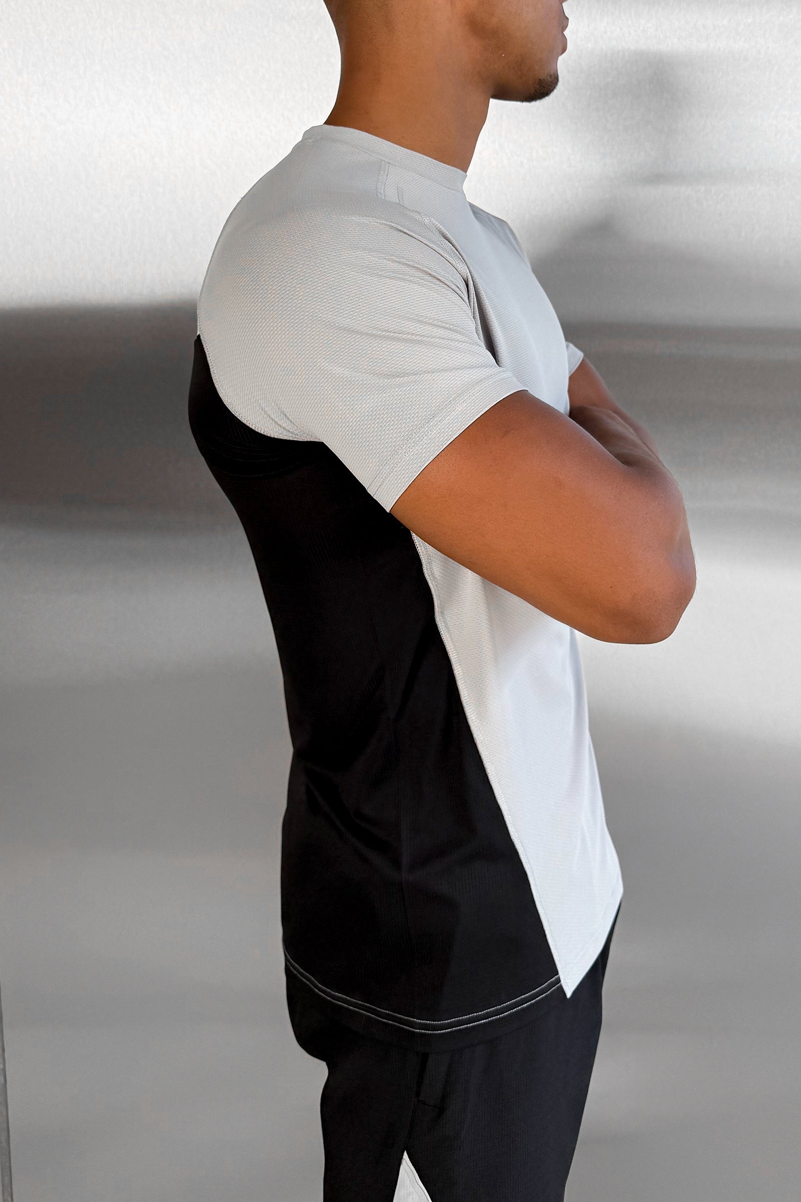 Synergy Training T-Shirt - Grey/Black