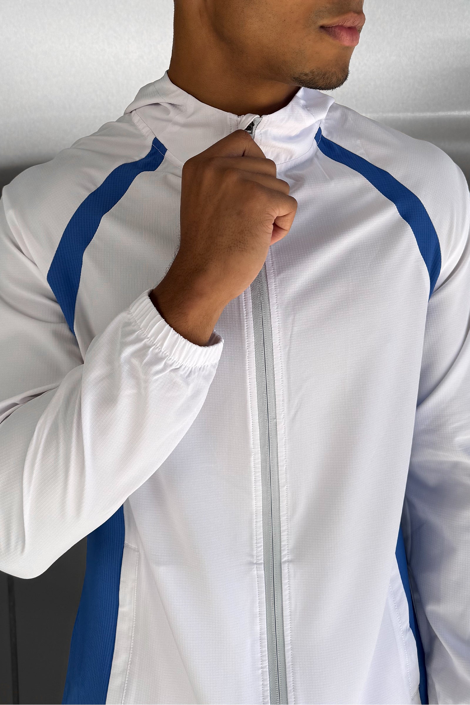 Synergy Technical Windbreaker Jacket - White/Royal Blue