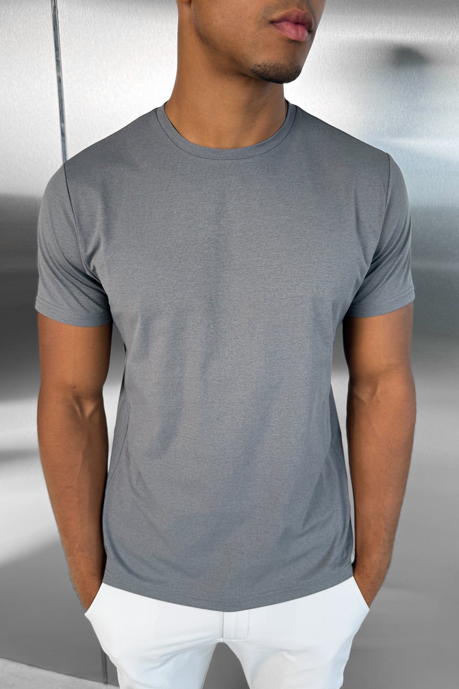 24/7 T-Shirt - Grey