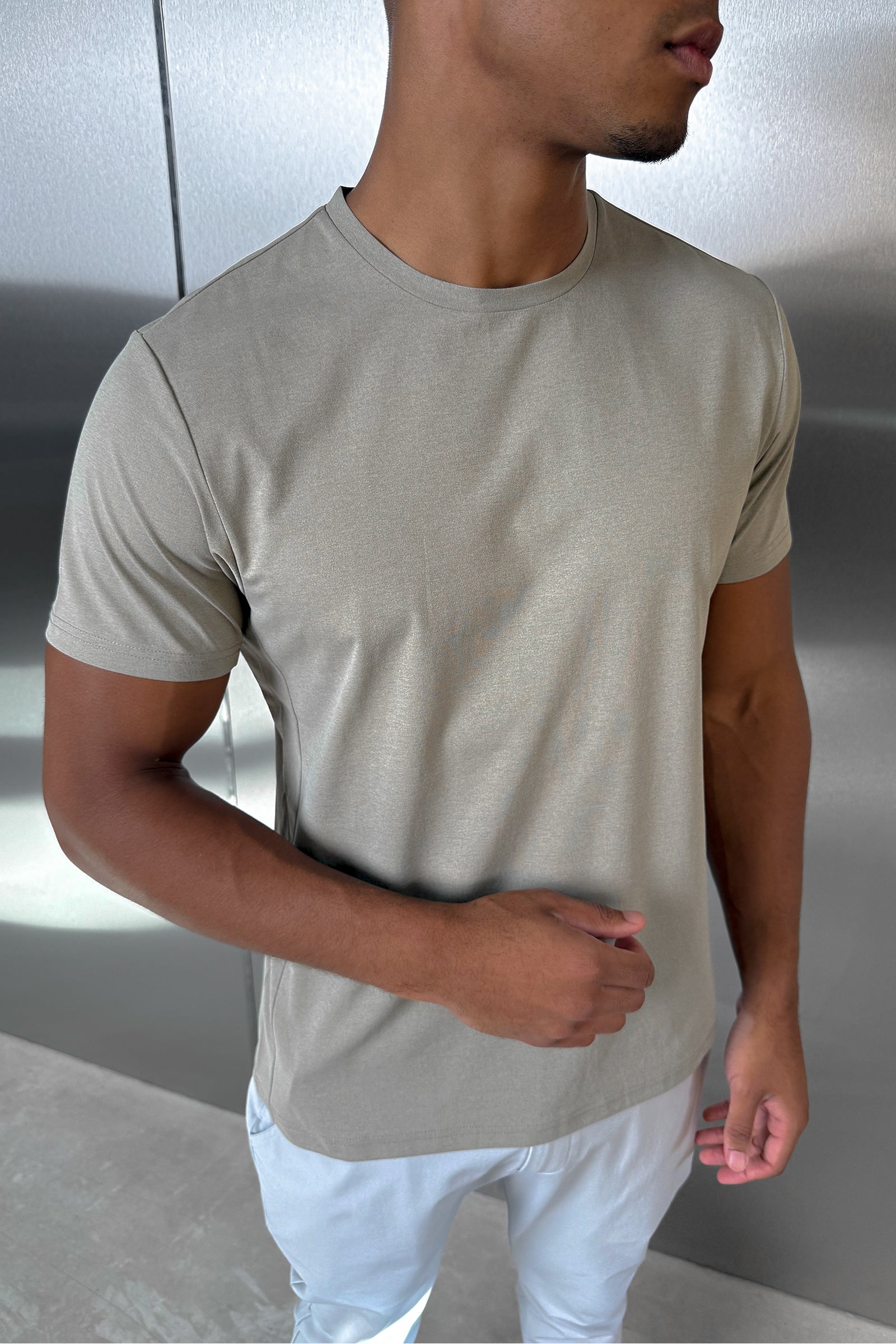 24/7 T-Shirt - Taupe