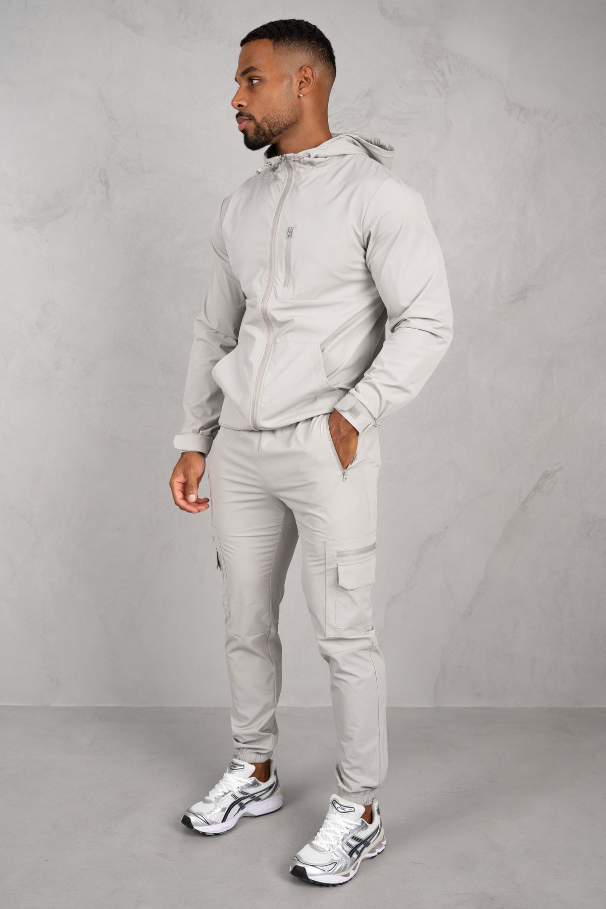 Pulse Windbreaker Jacket - Grey