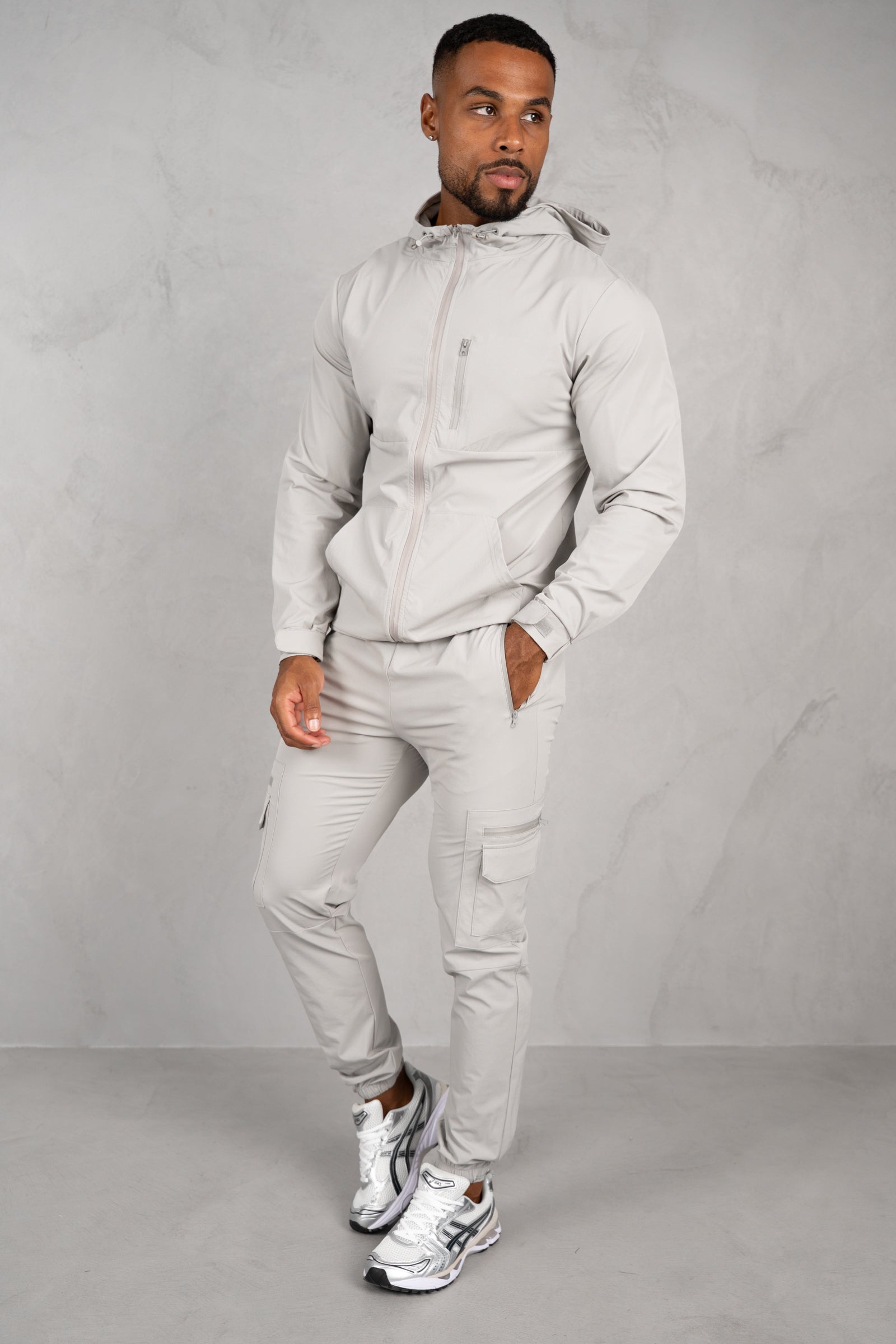 Pulse Windbreaker Jacket - Grey