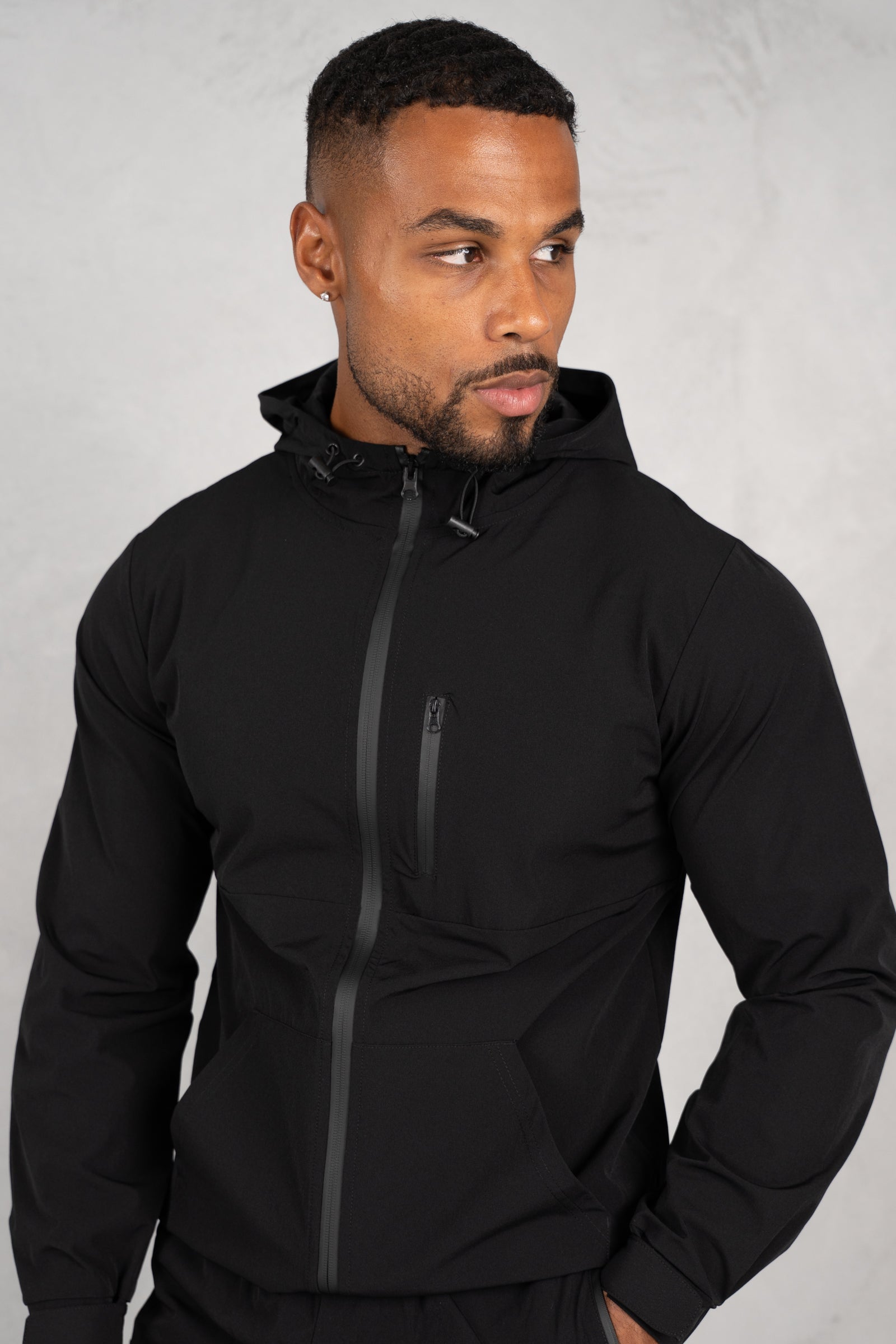 Pulse Windbreaker Jacket - Black
