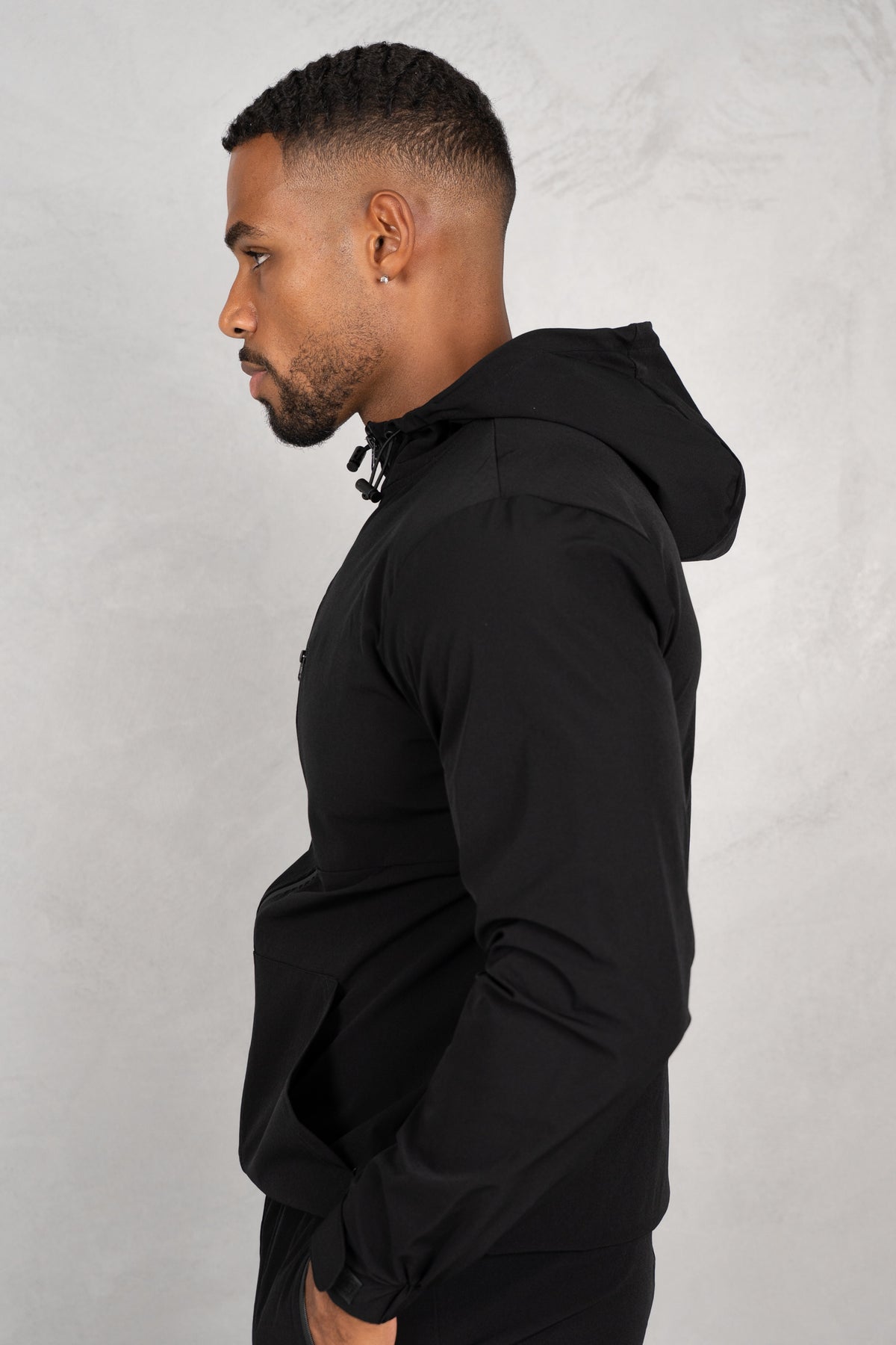 Pulse Windbreaker Jacket - Black