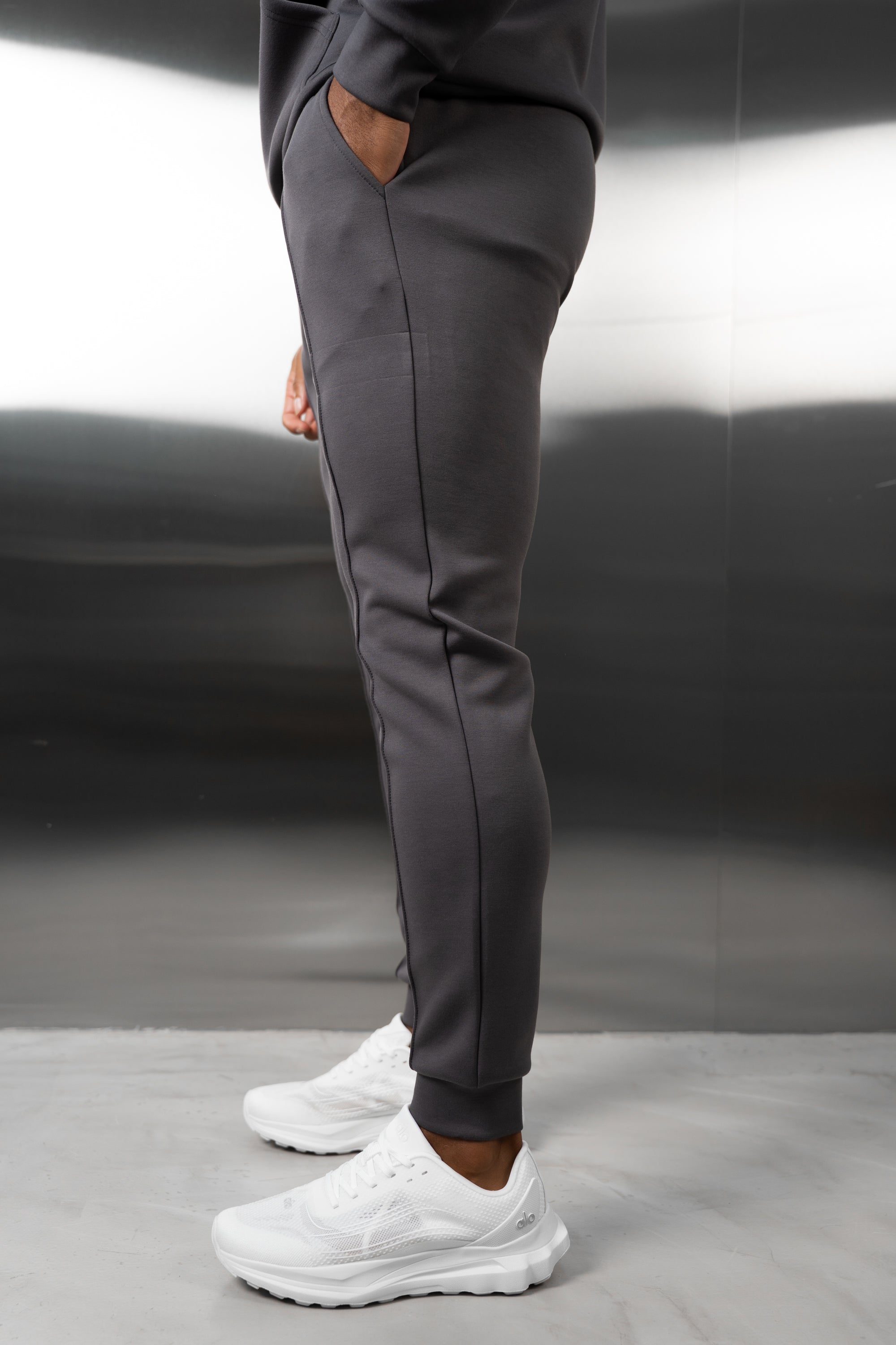 Everyday Scuba Jogger - Charcoal