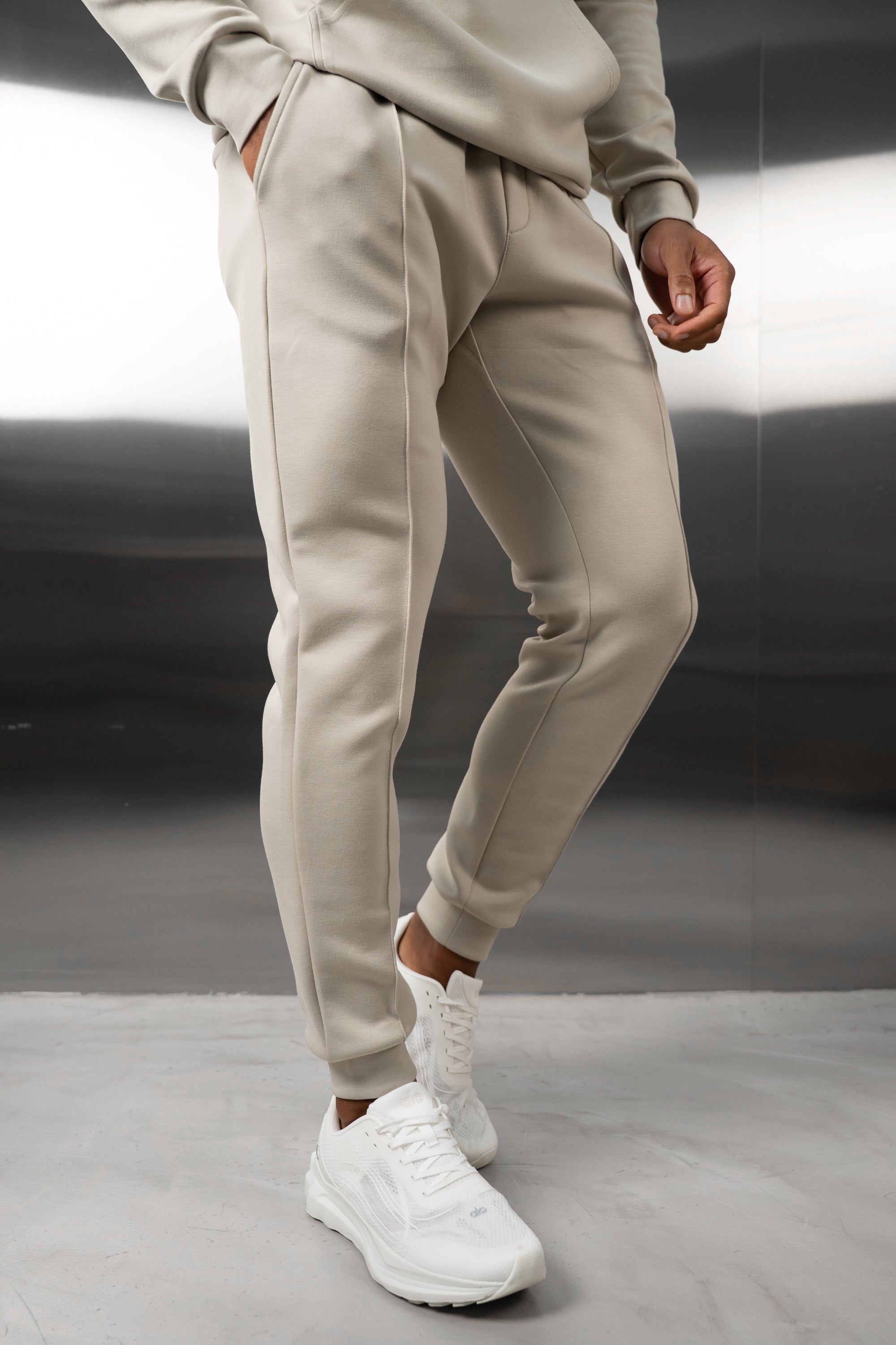 Everyday Scuba Jogger - Taupe