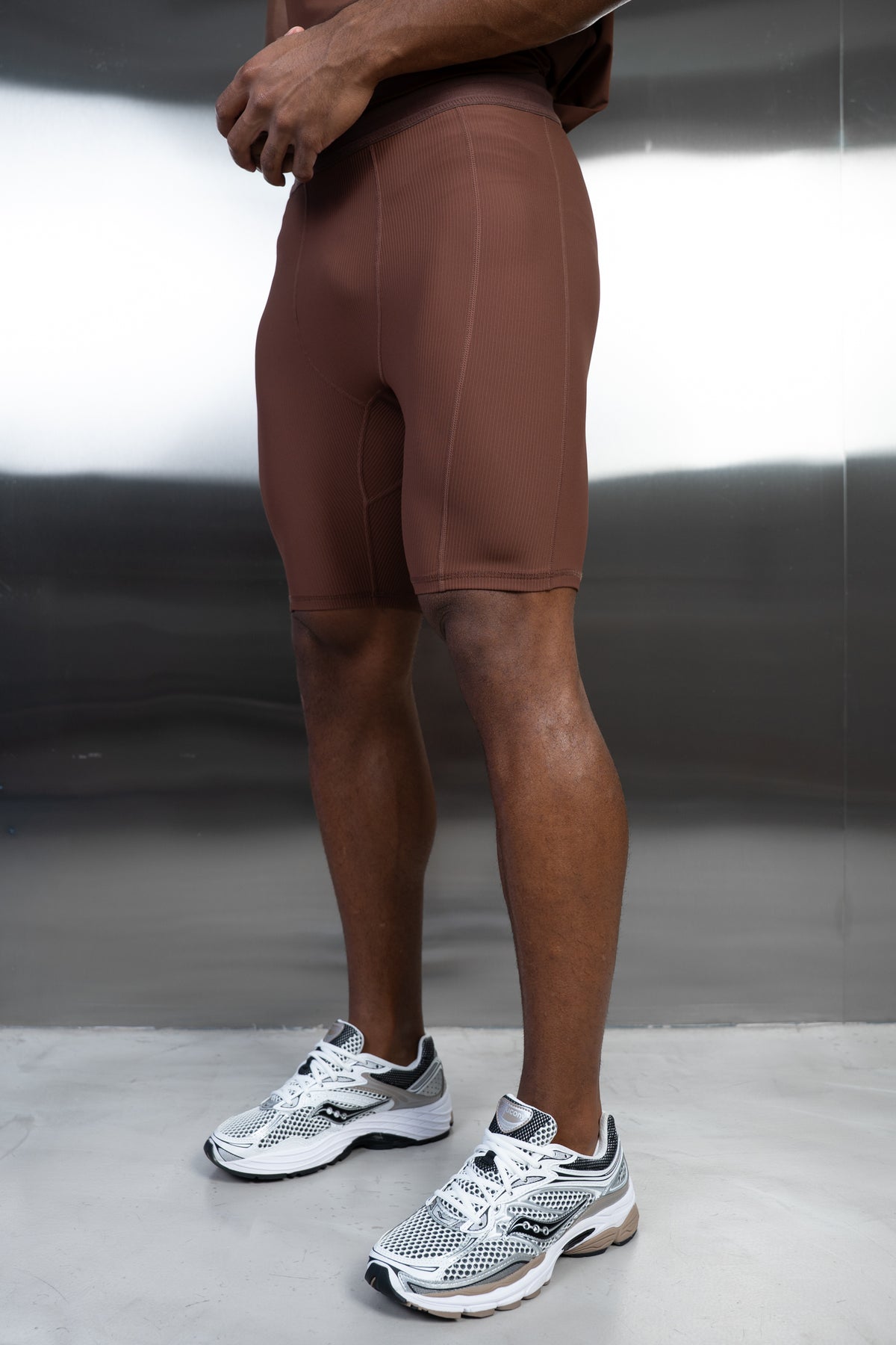 Stride Ribbed Compression Shorts - Mocha