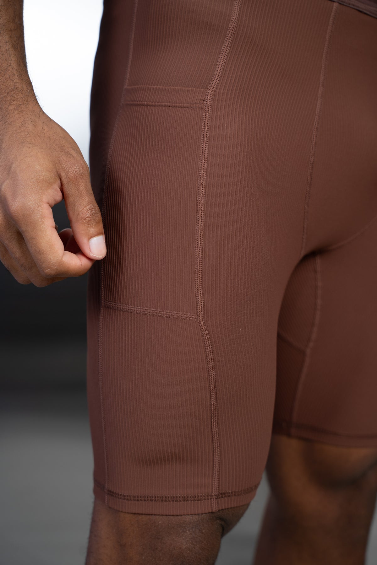 Stride Ribbed Compression Shorts - Mocha