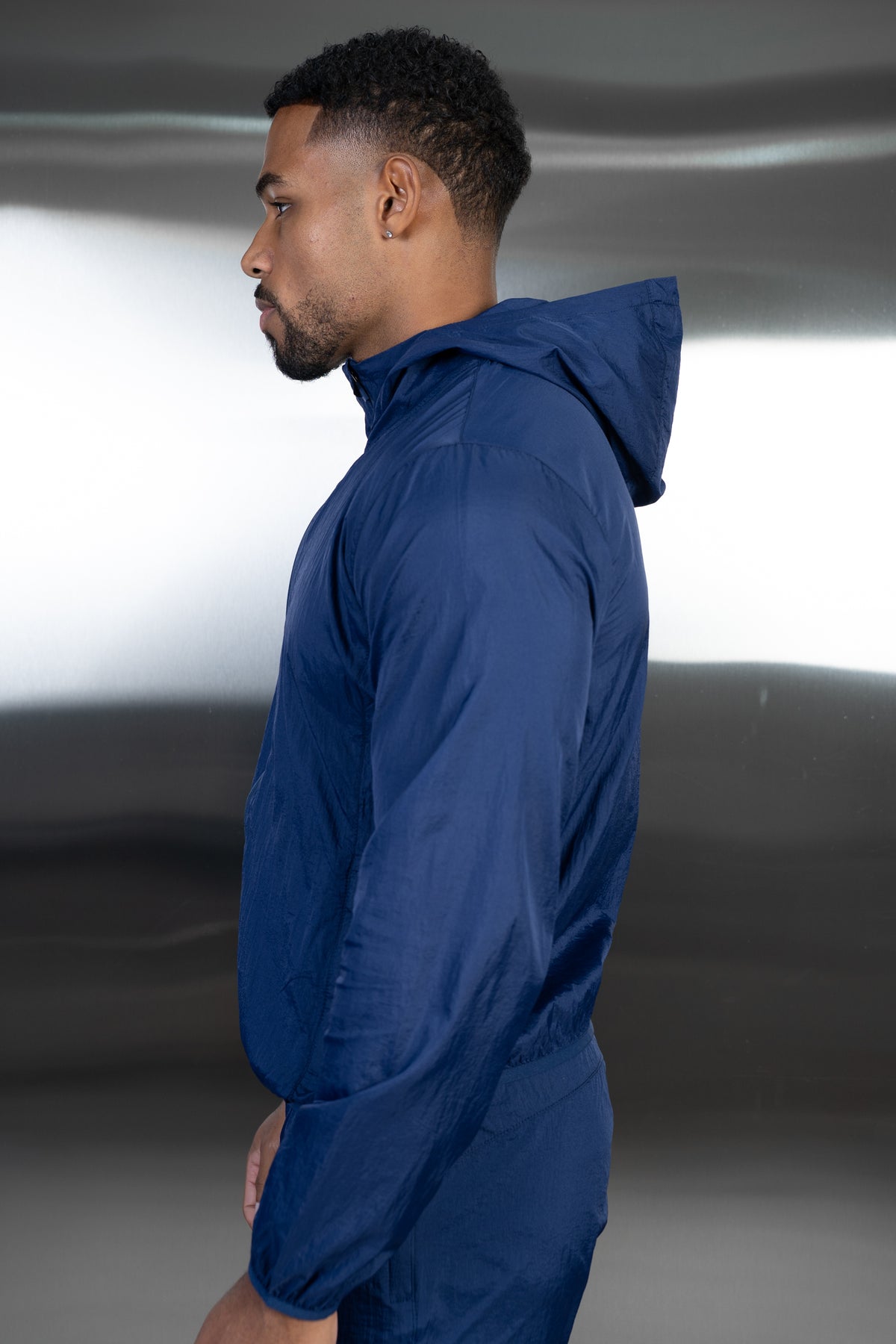 Stride Translucent Windbreaker - Navy