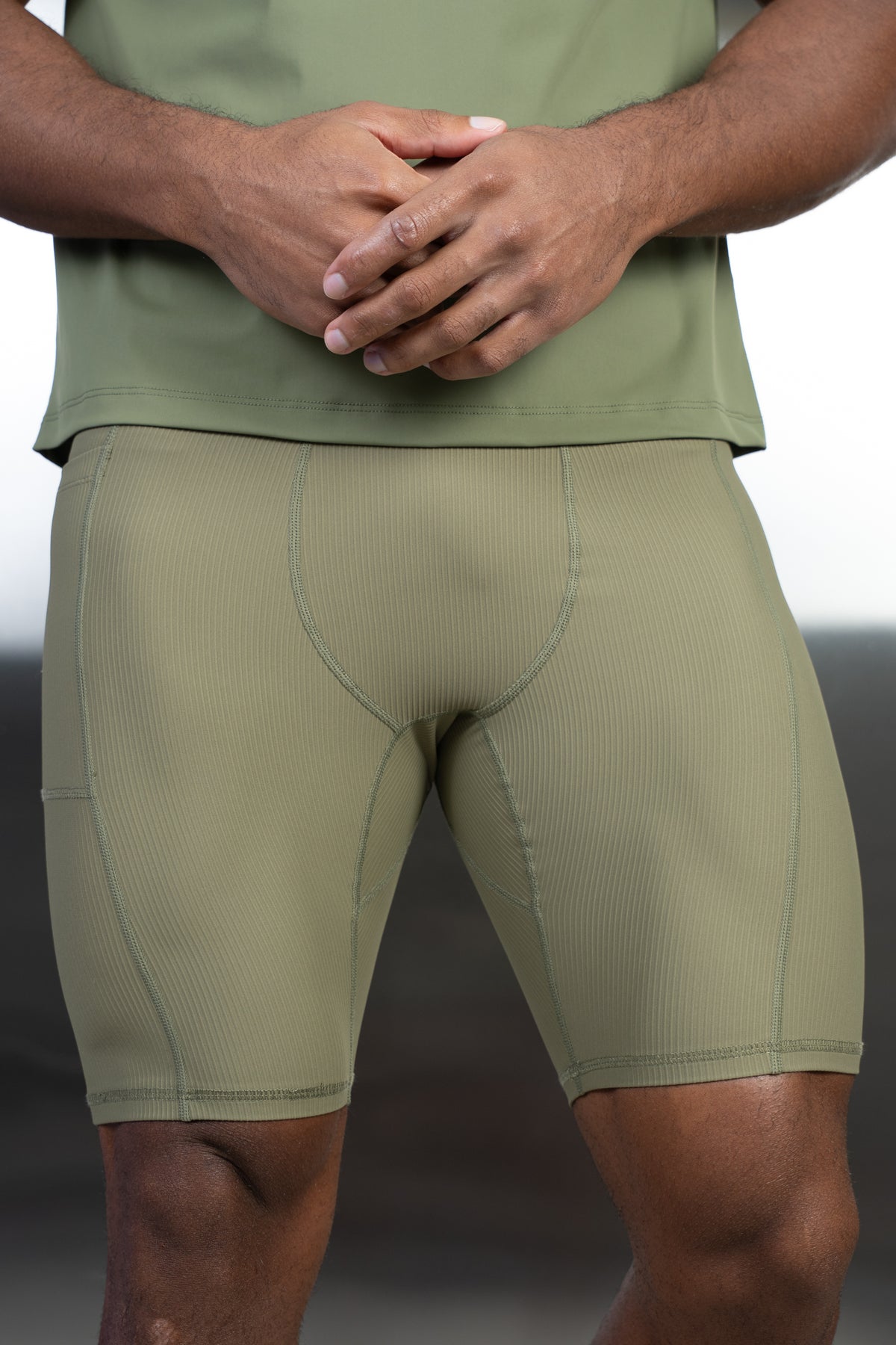 Stride Ribbed Compression Shorts - Olive