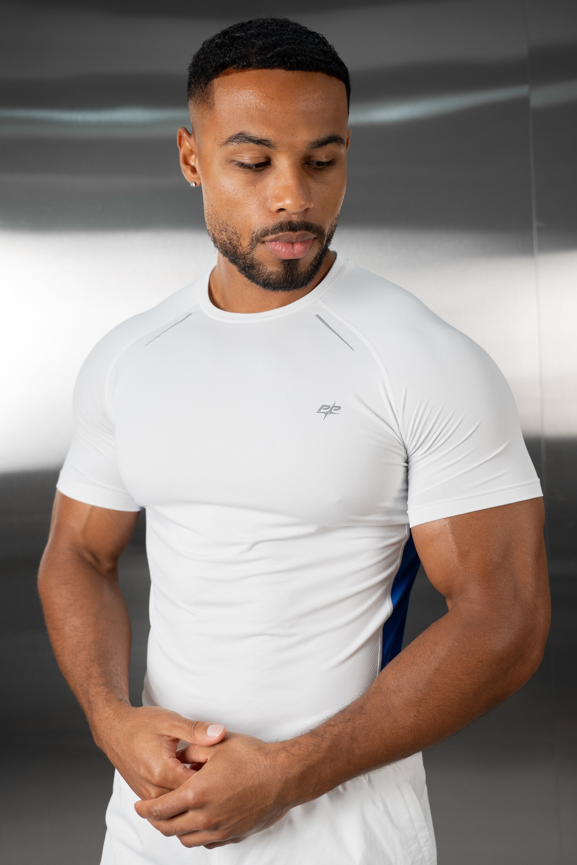 Synergy Training T-Shirt - White/Royal Blue