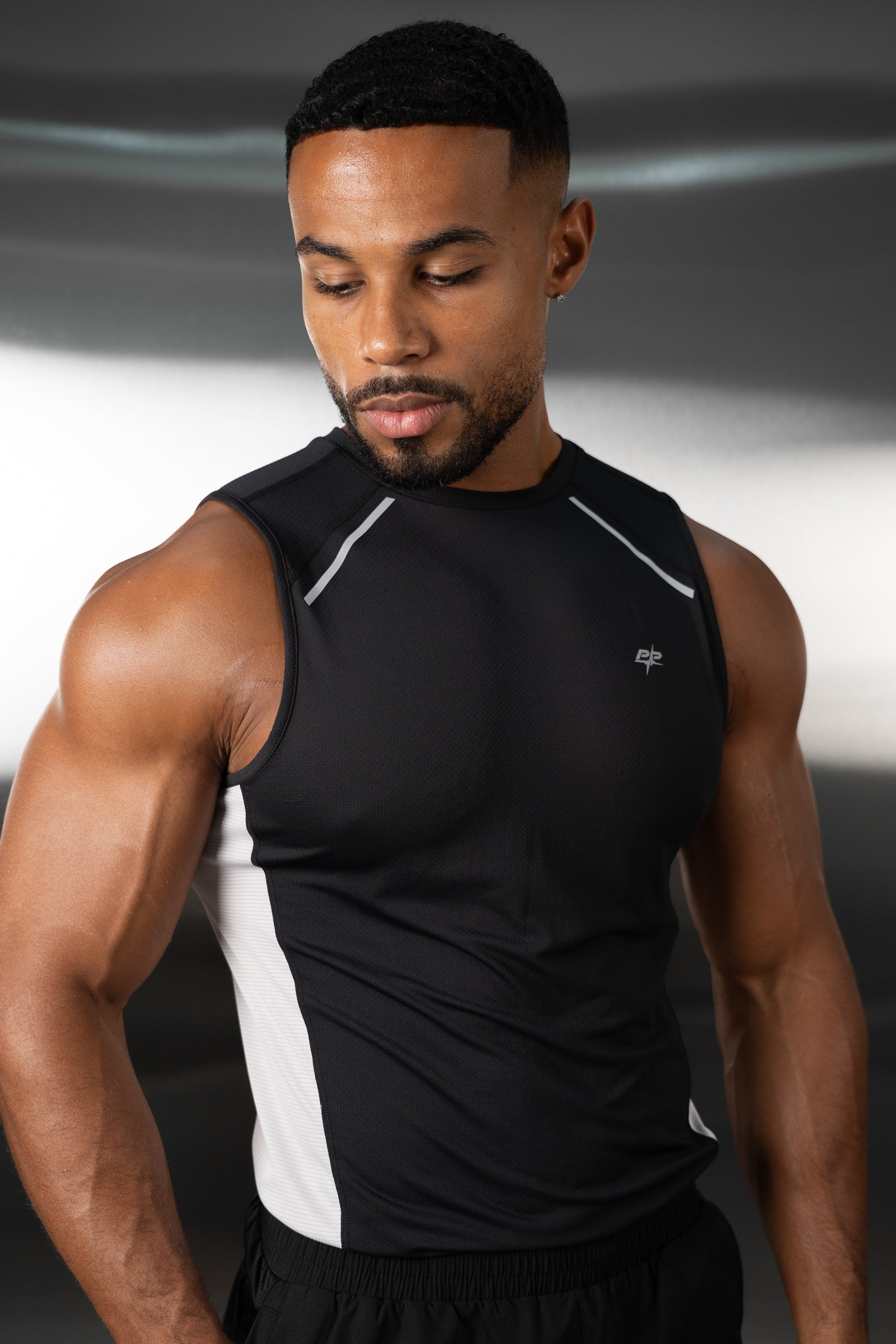 Synergy Training Vest - Black/Grey