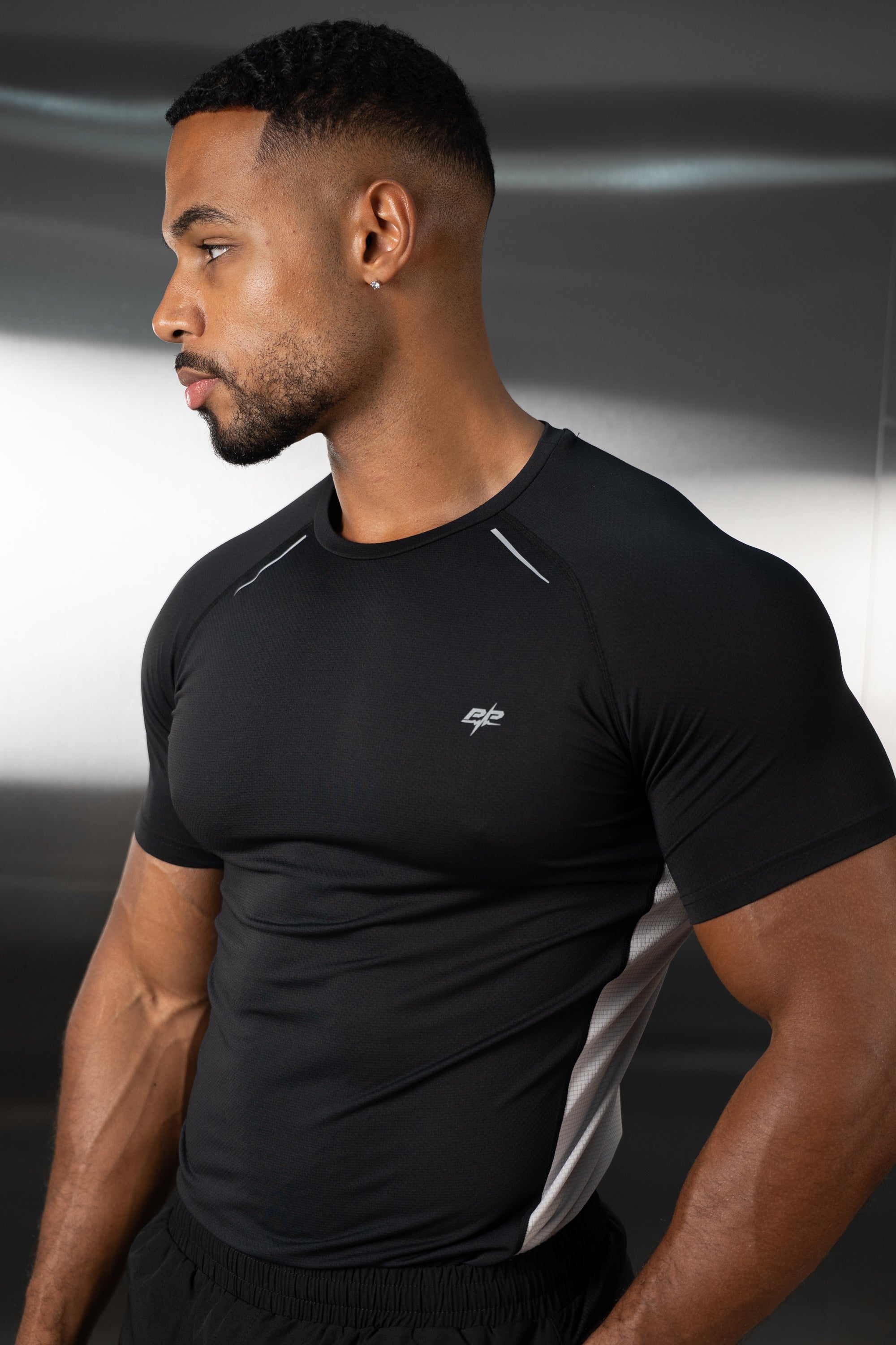 Synergy Training T-Shirt - Black/Grey