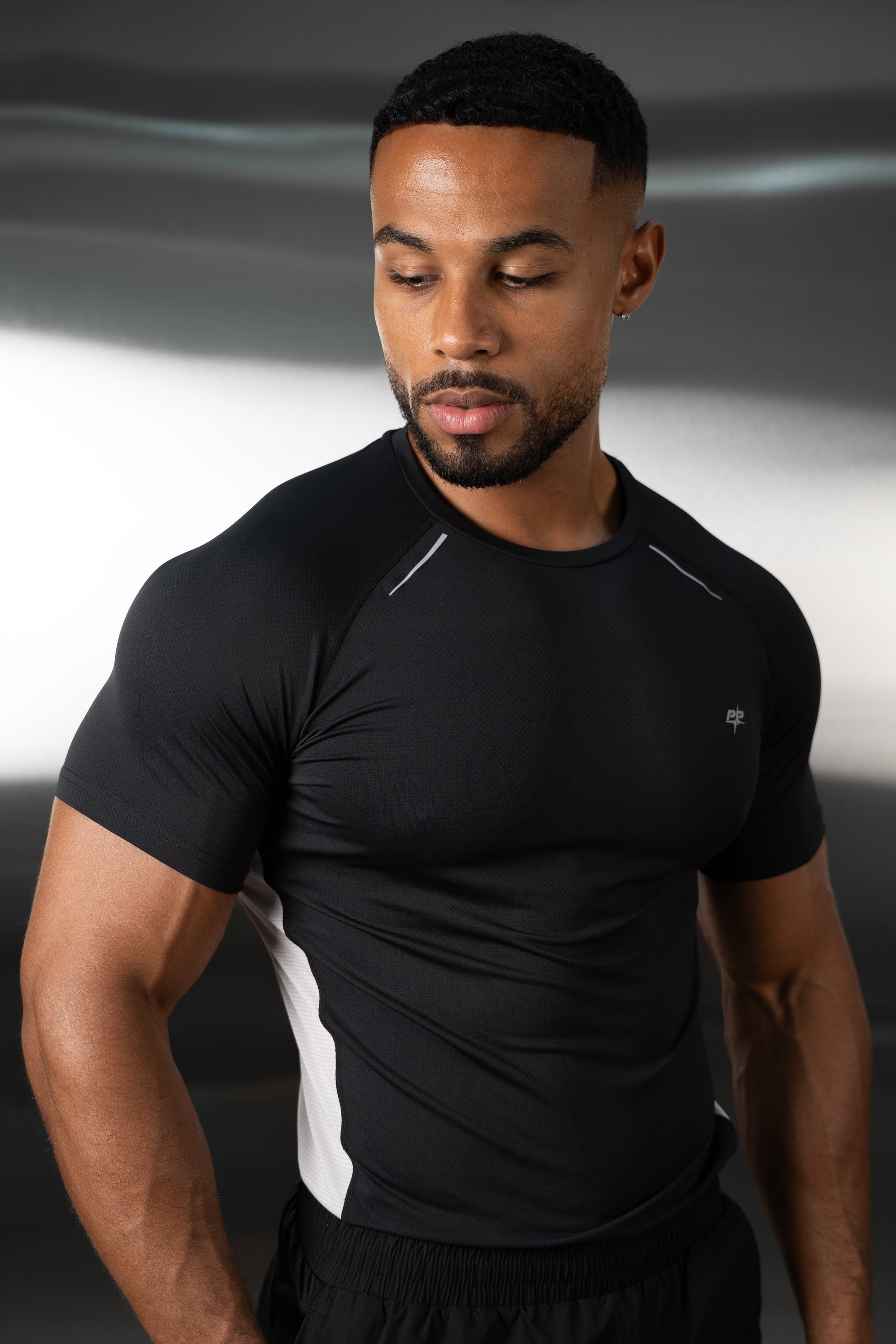 Synergy Training T-Shirt - Black/Grey