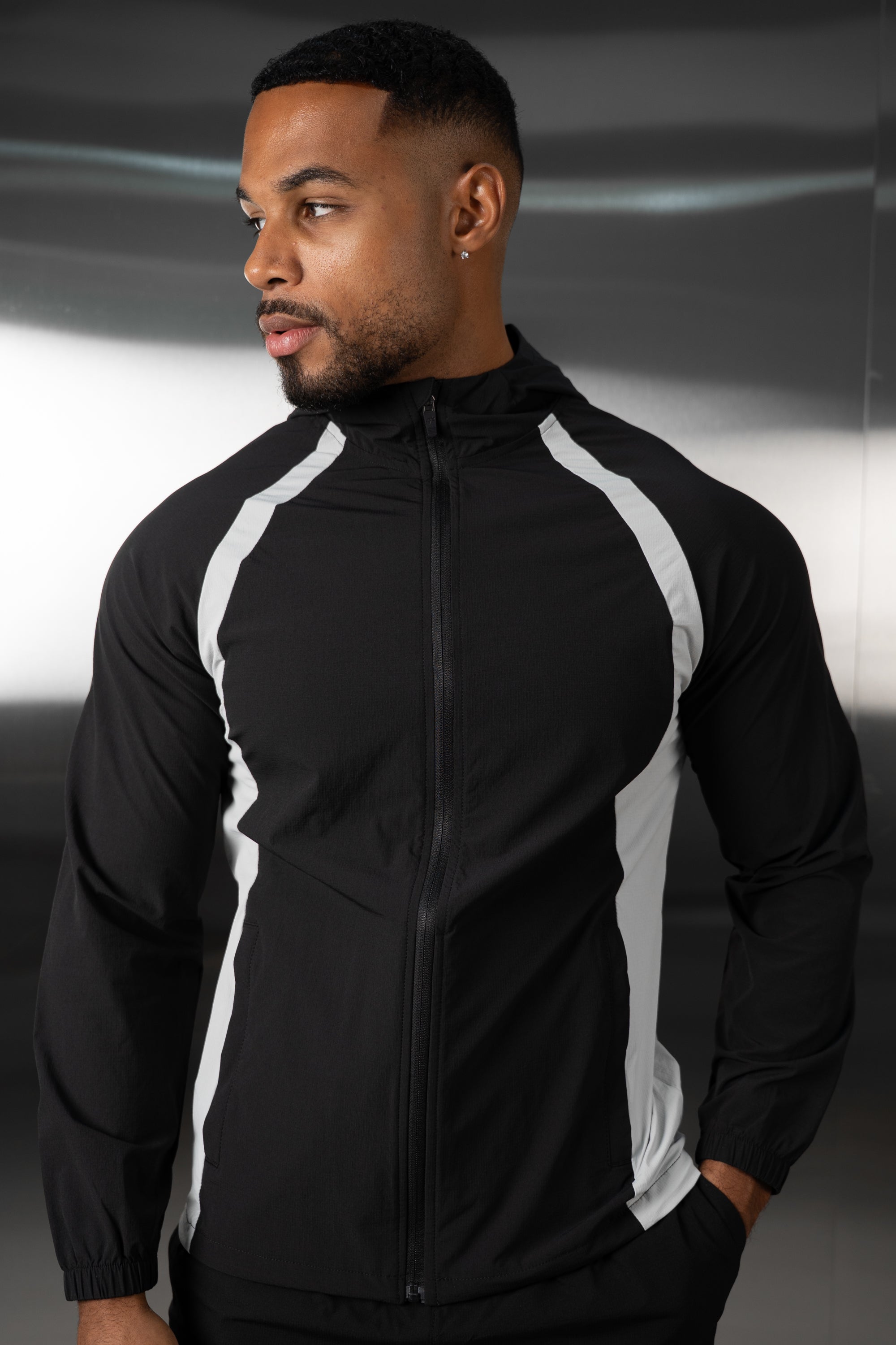 Synergy Technical Windbreaker Jacket - Black/Grey