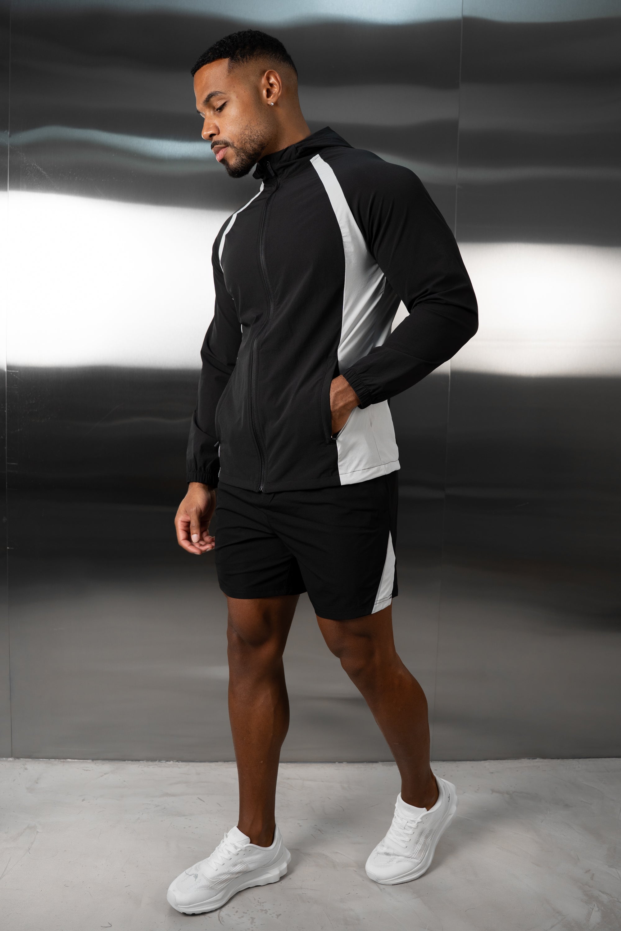 Synergy Technical Windbreaker Jacket - Black/Grey