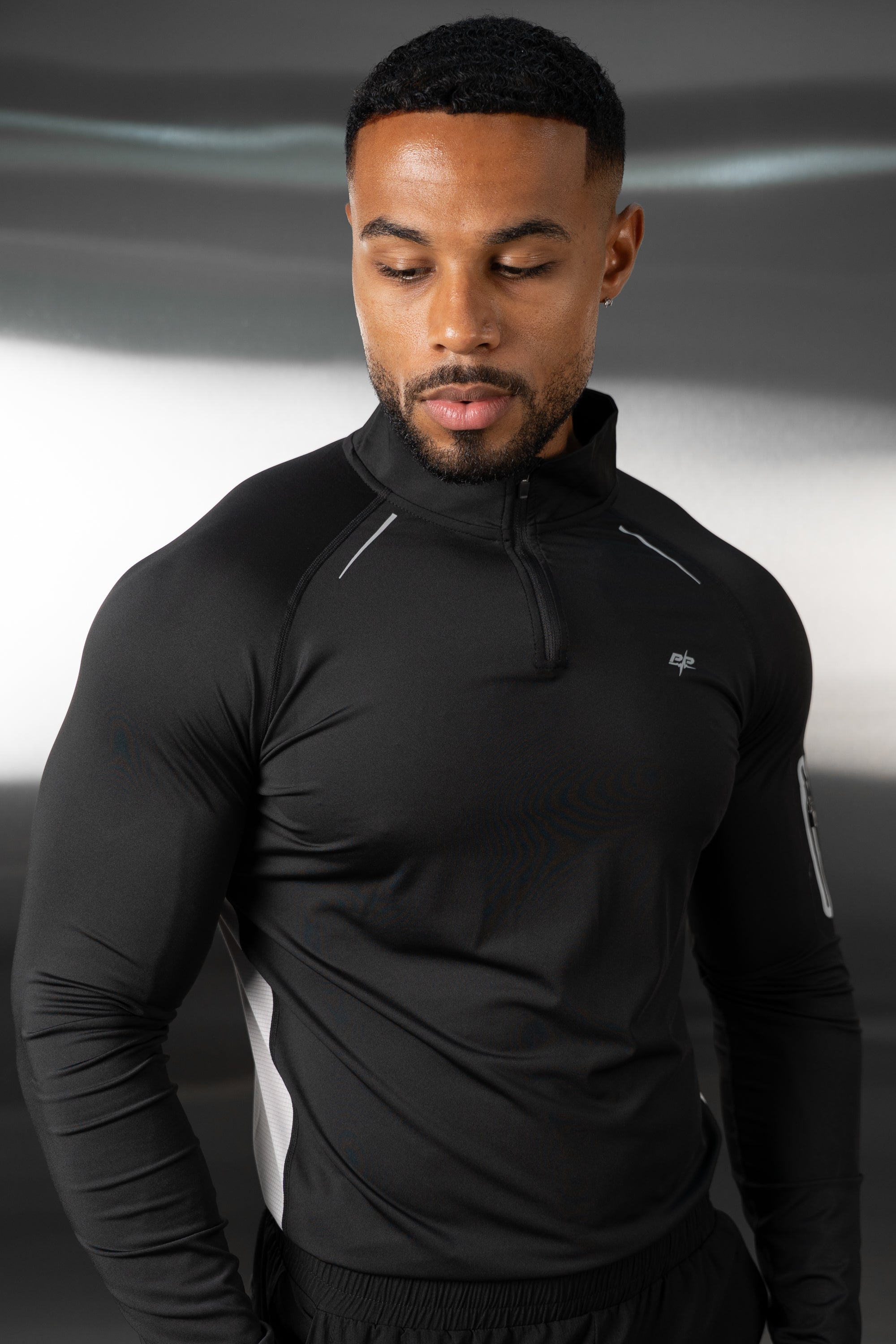 Synergy Quarter Zip Training Top - Black/Grey