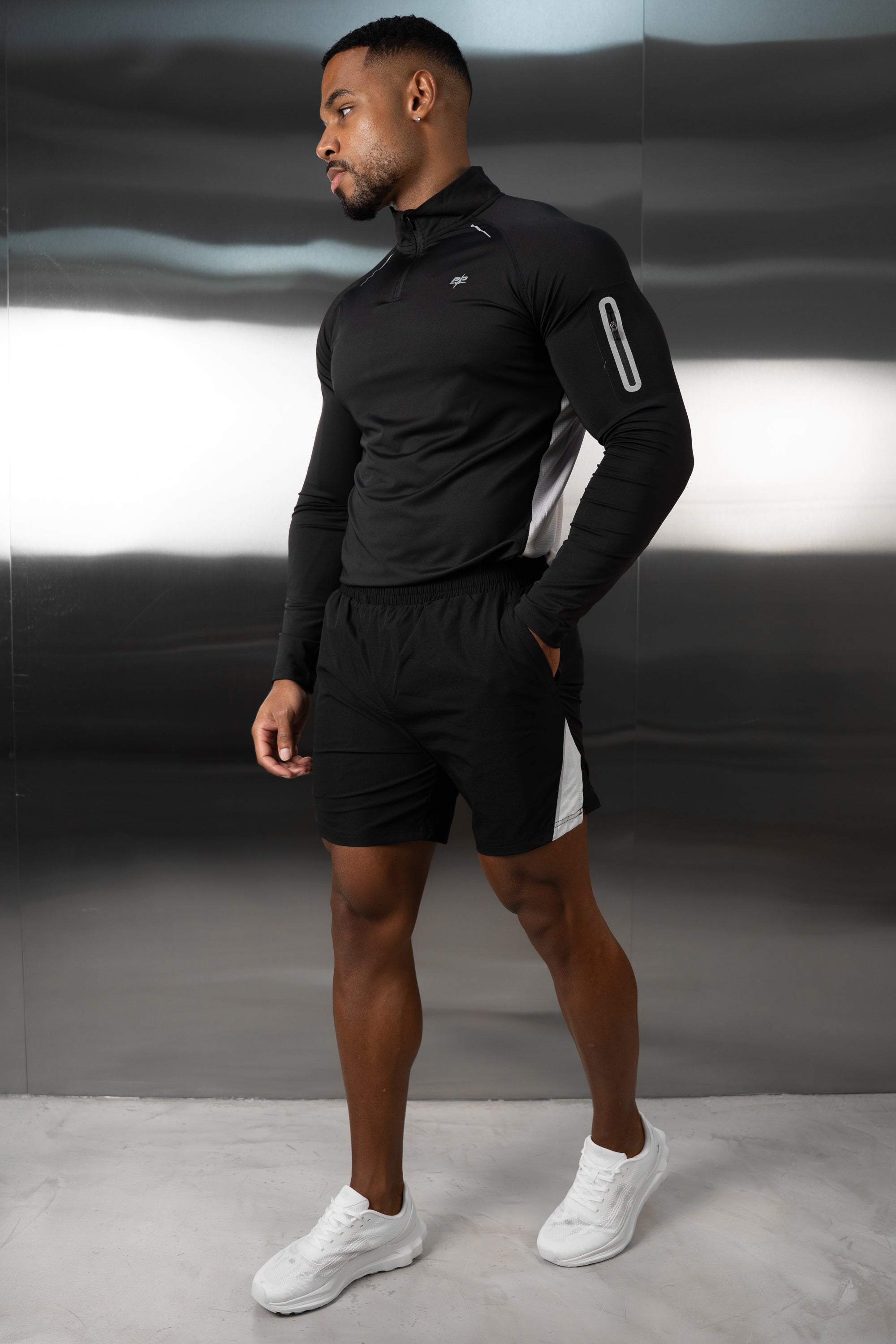 Synergy Quarter Zip Training Top - Black/Grey
