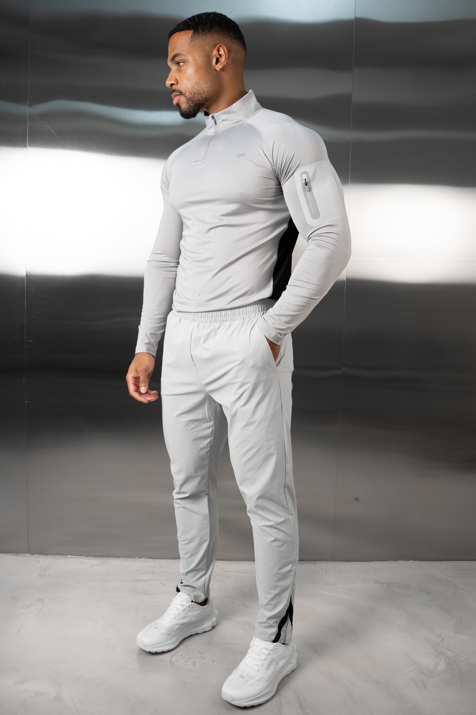 Synergy Tech Pant - Grey