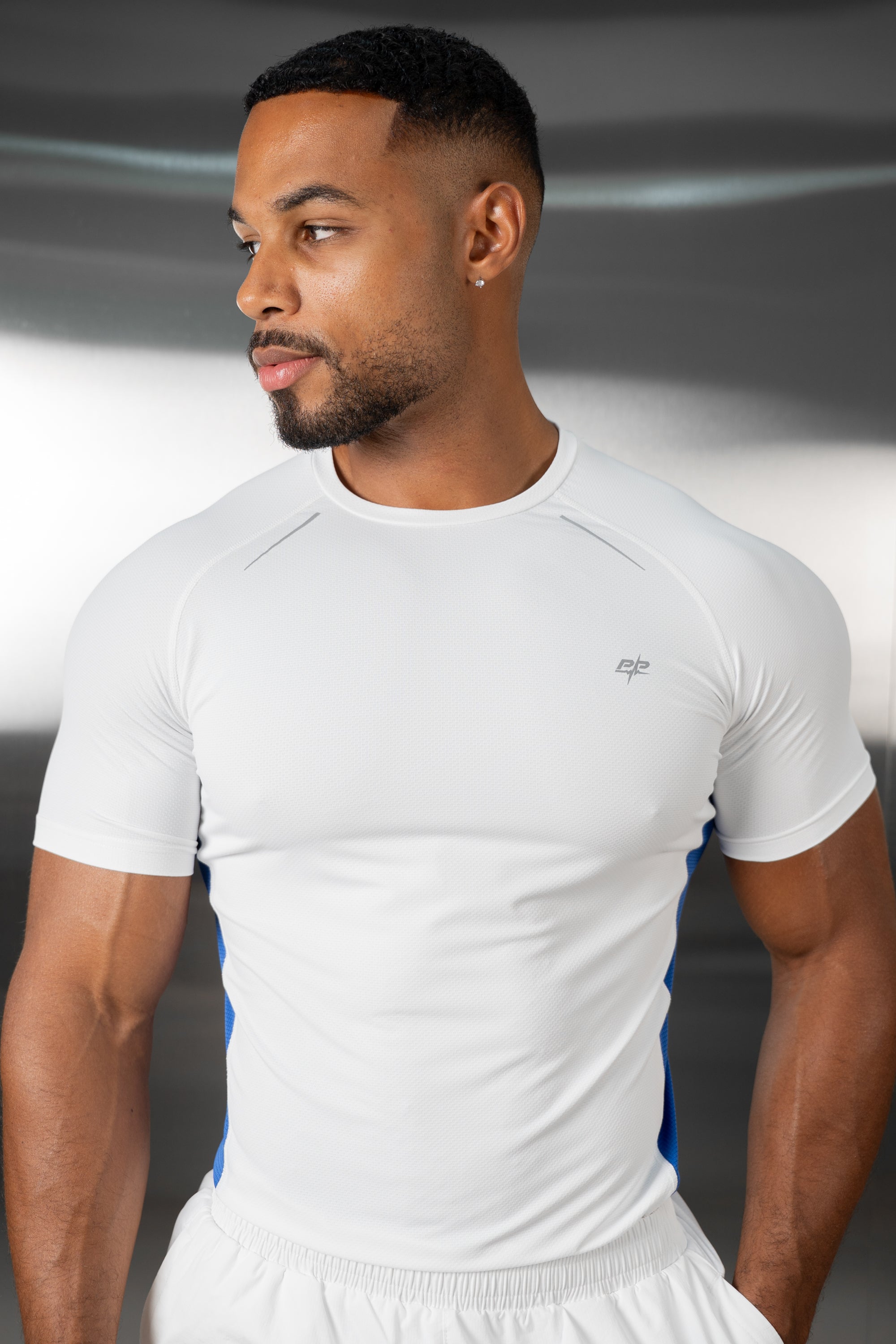 Synergy Training T-Shirt - White/Royal Blue