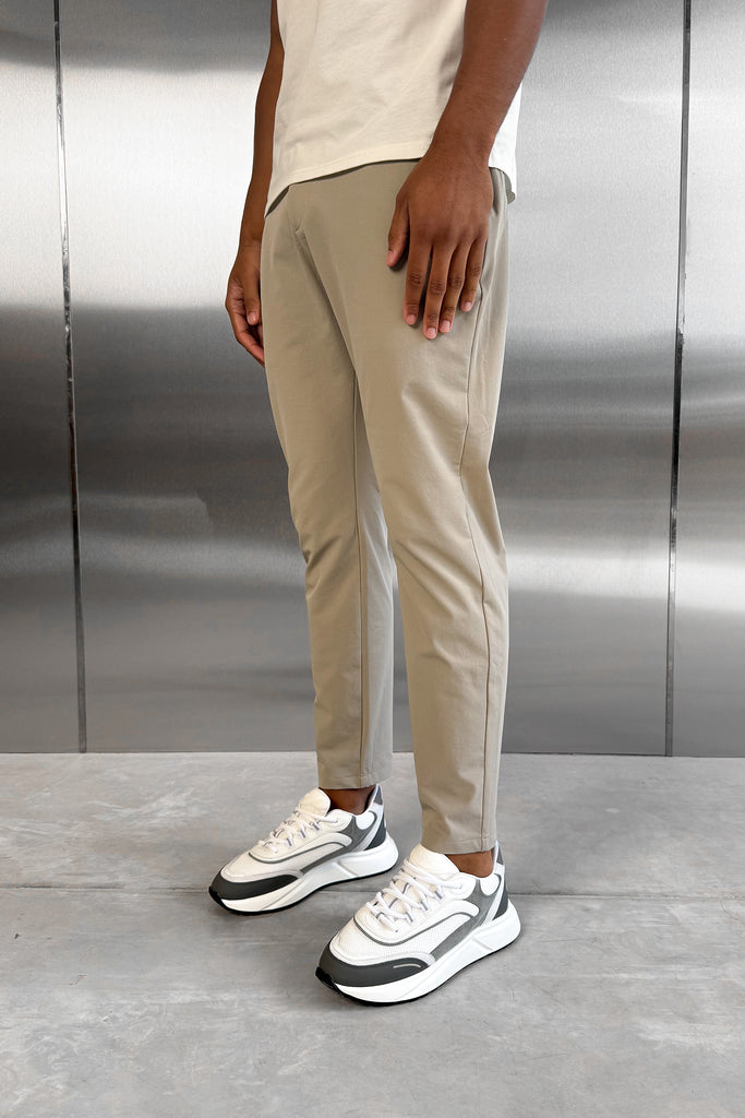 24/7 Trouser - Stone