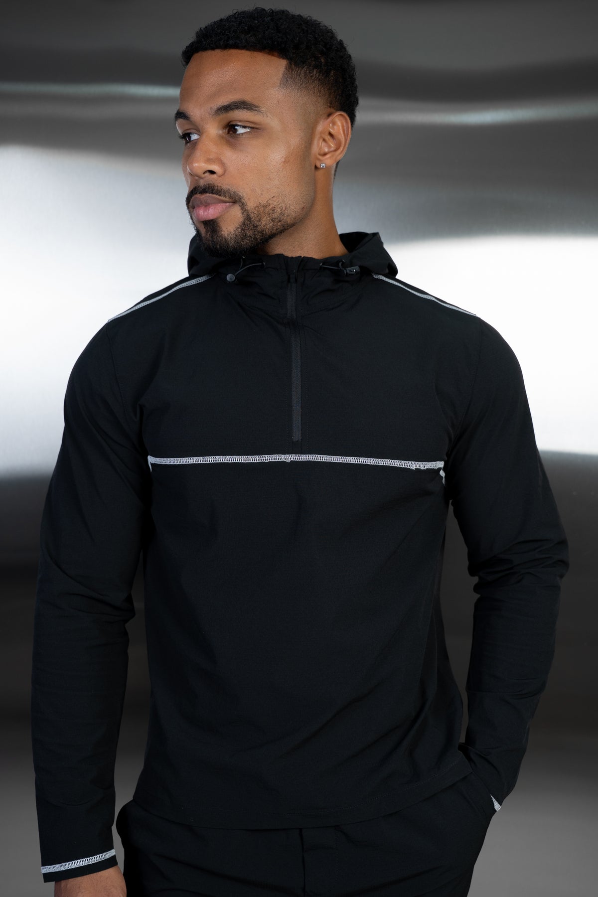 Contrast Stitch Quarter Zip Windbreaker - Black