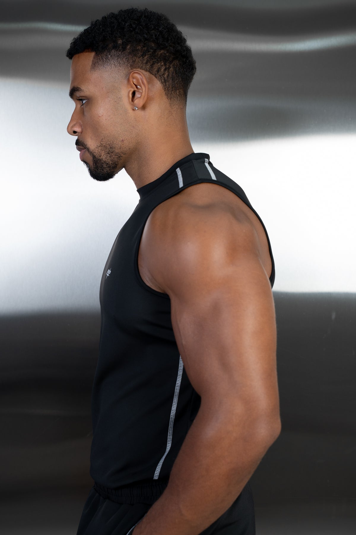 Contrast Stitch Training Tank - Black