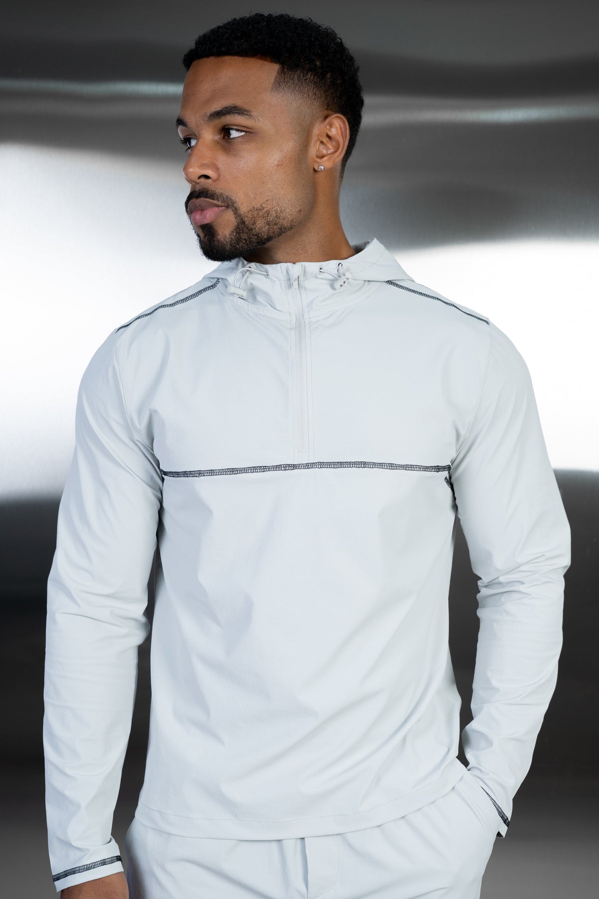 Contrast Stitch Quarter Zip Windbreaker - Grey