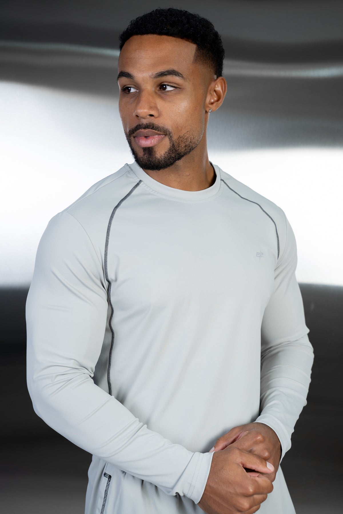Contrast Stitch Long Sleeve Training T-Shirt - Grey
