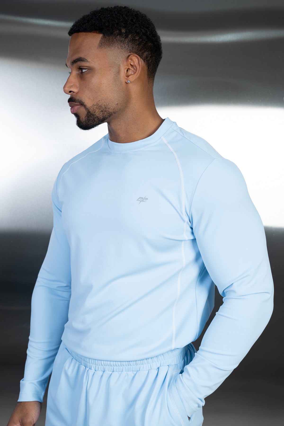 Contrast Stitch Long Sleeve Training T-Shirt - Light Blue
