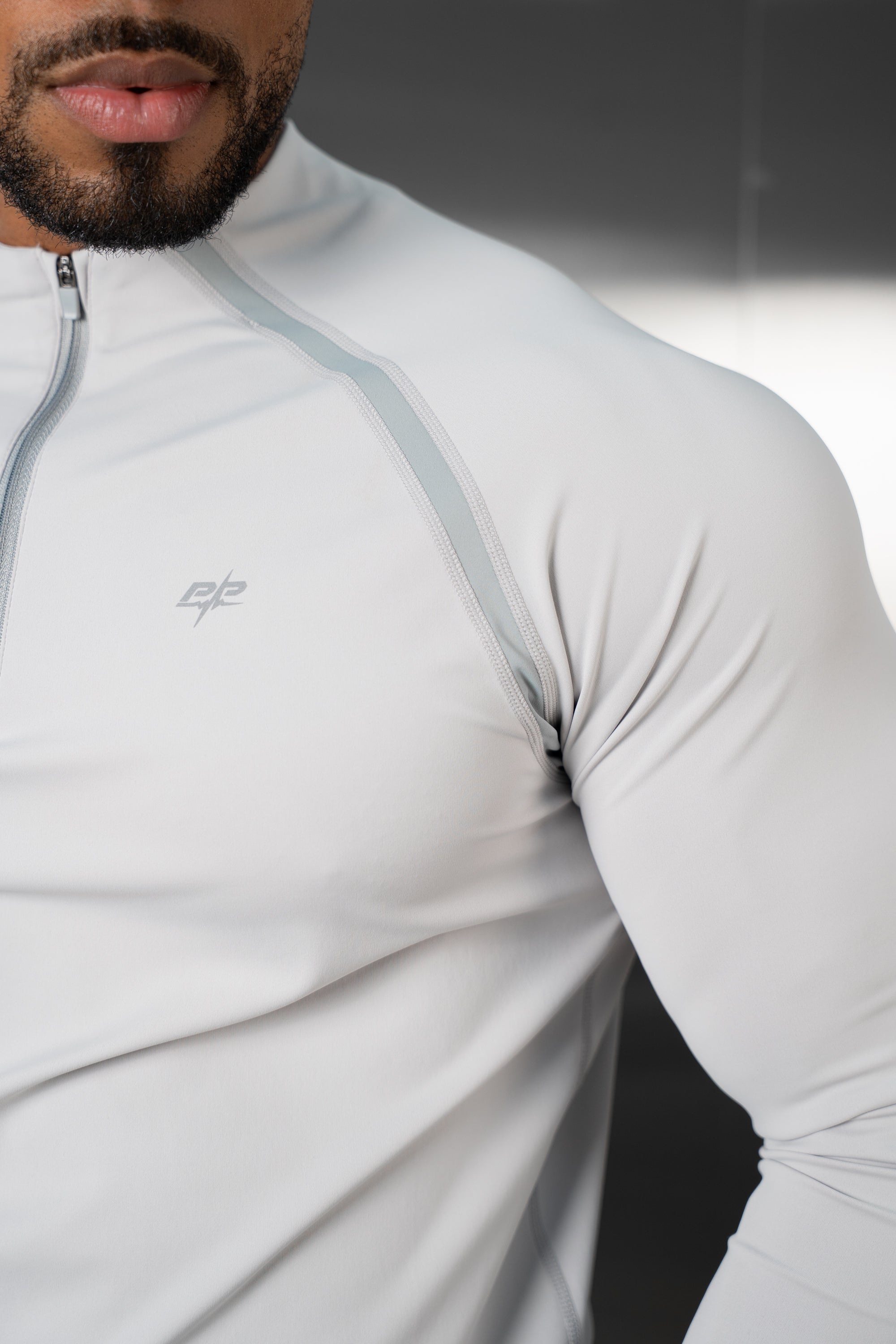 Vector Training Collarless Quarter Zip - Grey