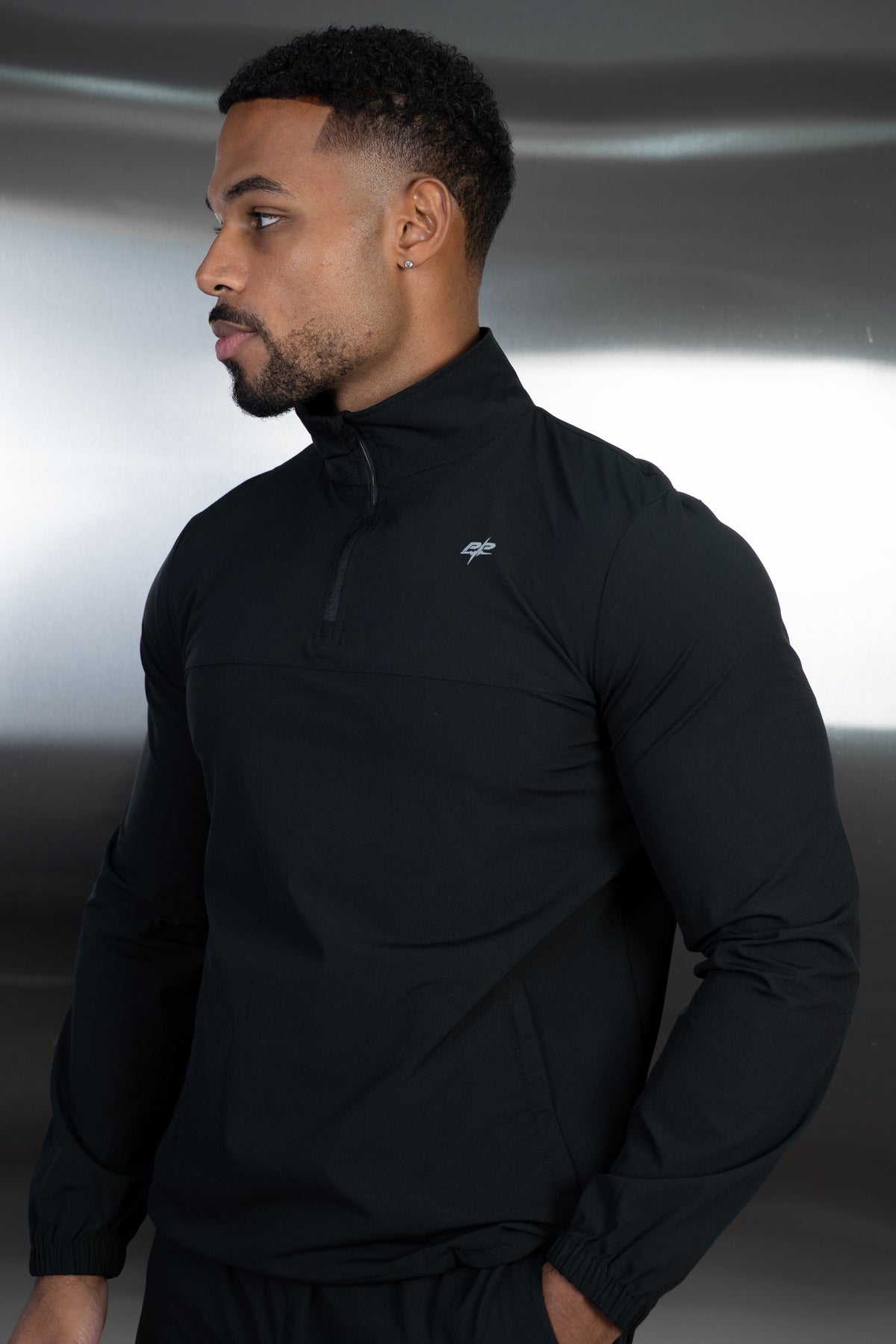 Destruct Track Quarter Zip Windbreaker - Black