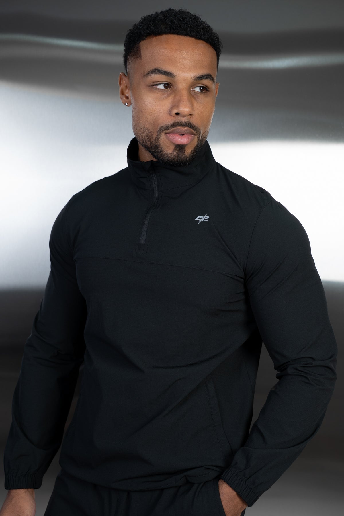 Destruct Track Quarter Zip Windbreaker - Black