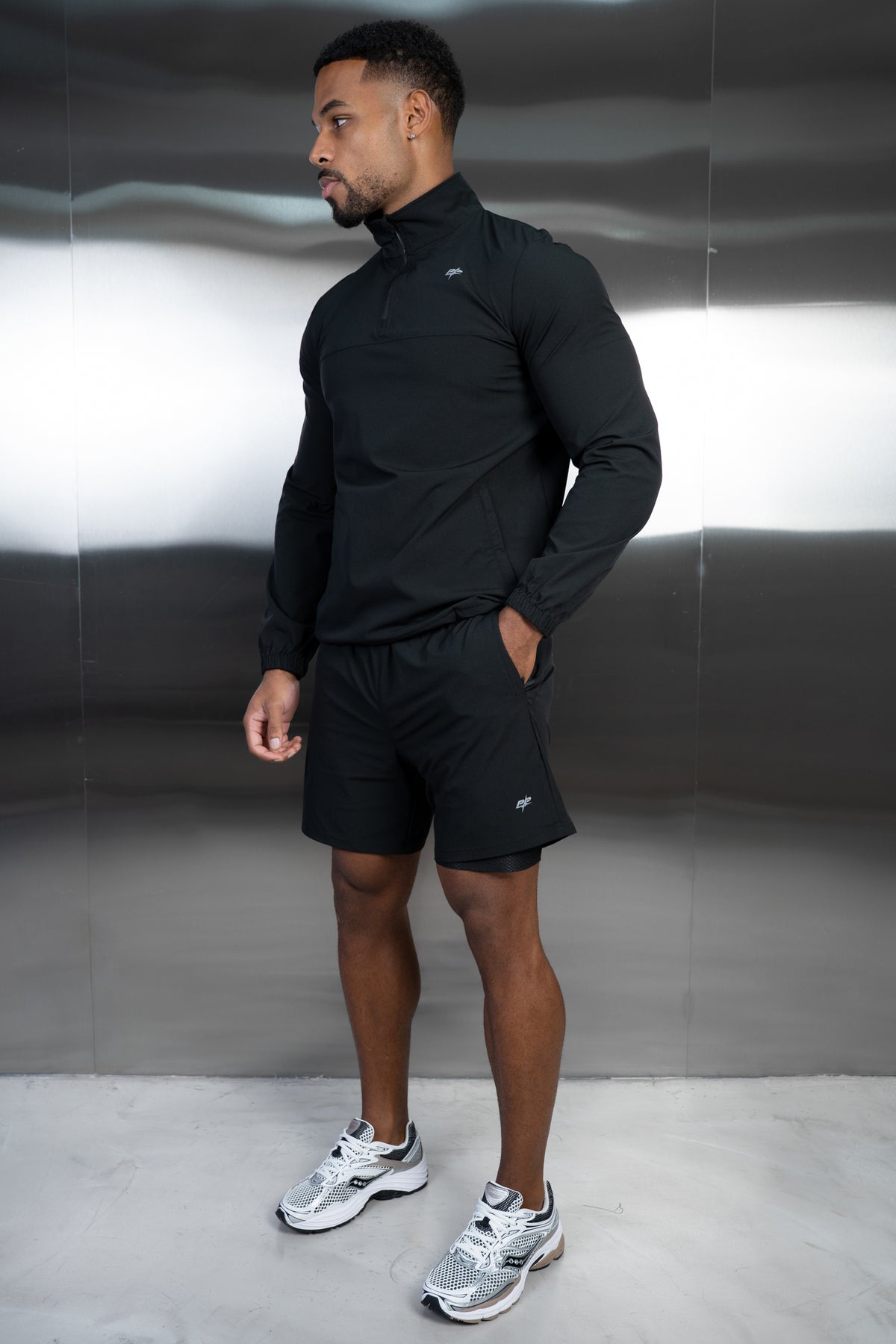Destruct Track Quarter Zip Windbreaker - Black
