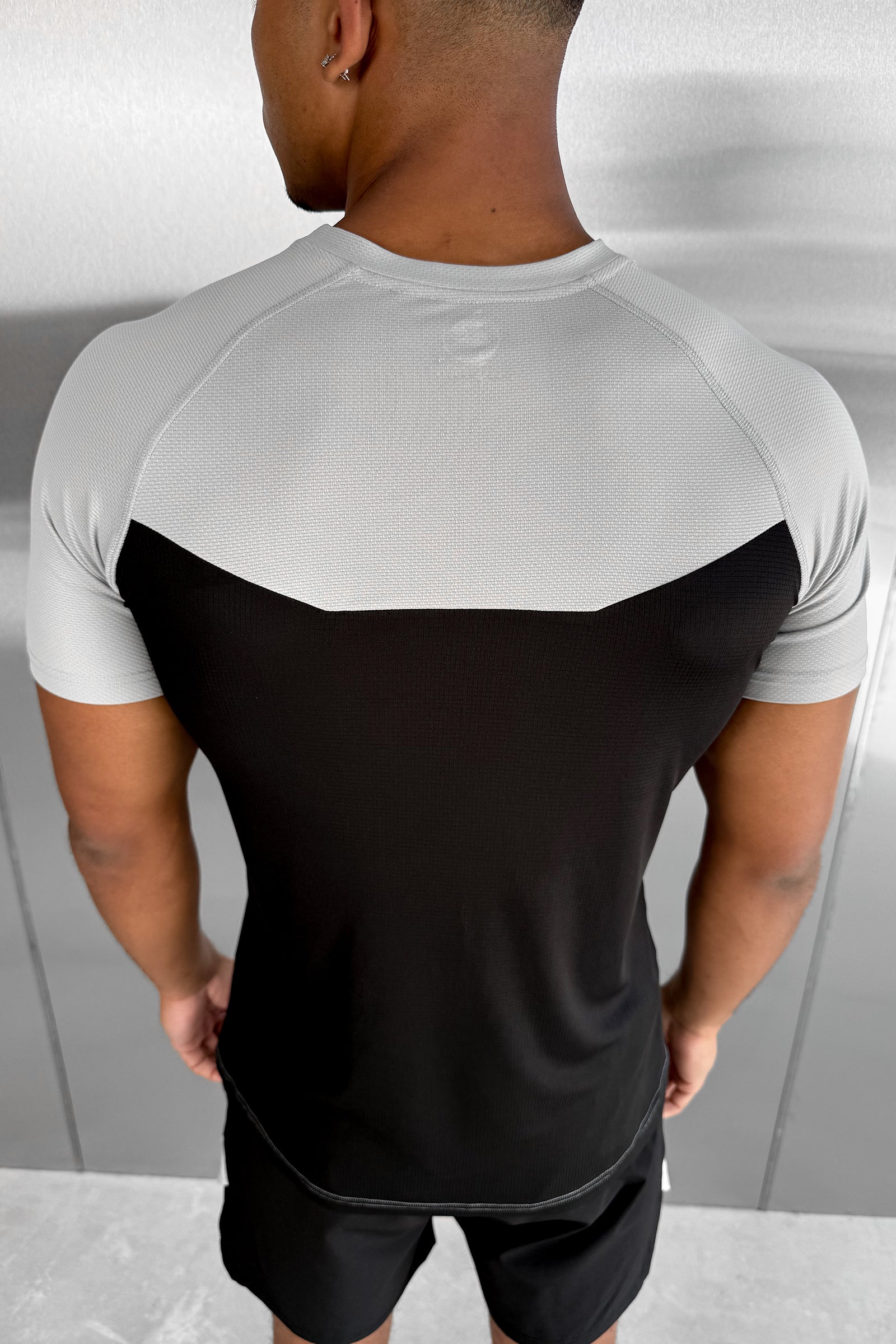 Synergy Training T-Shirt - Grey/Black