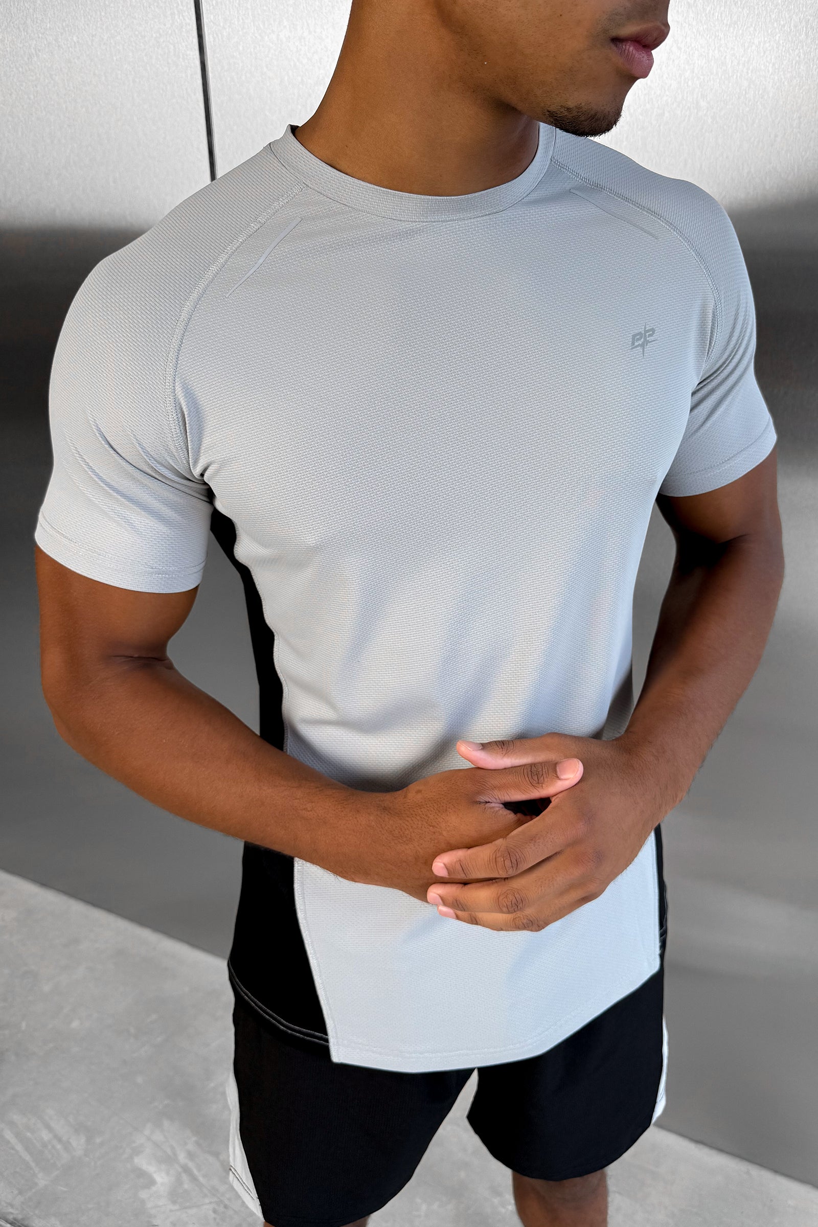 Synergy Training T-Shirt - Grey/Black