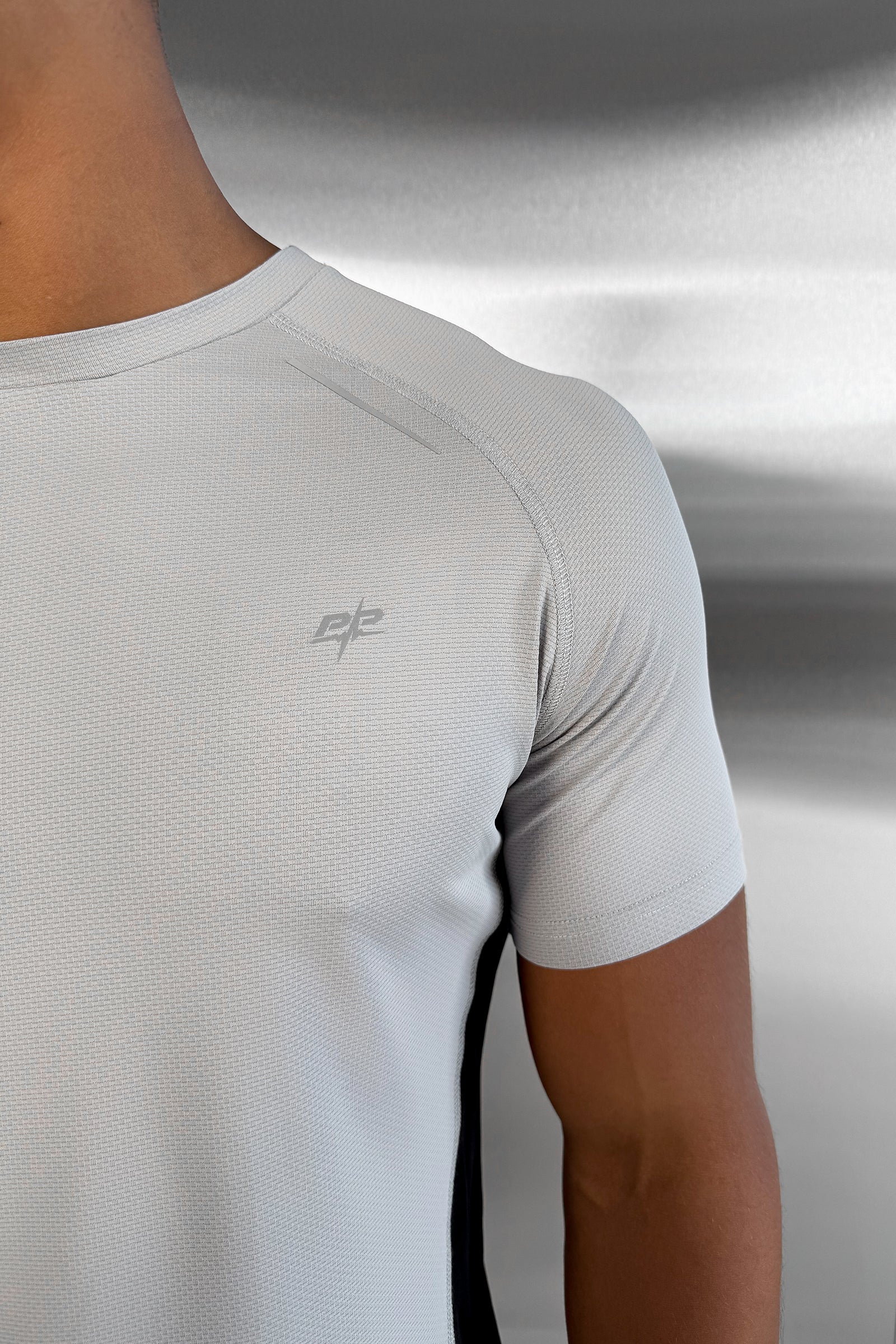 Synergy Training T-Shirt - Grey/Black