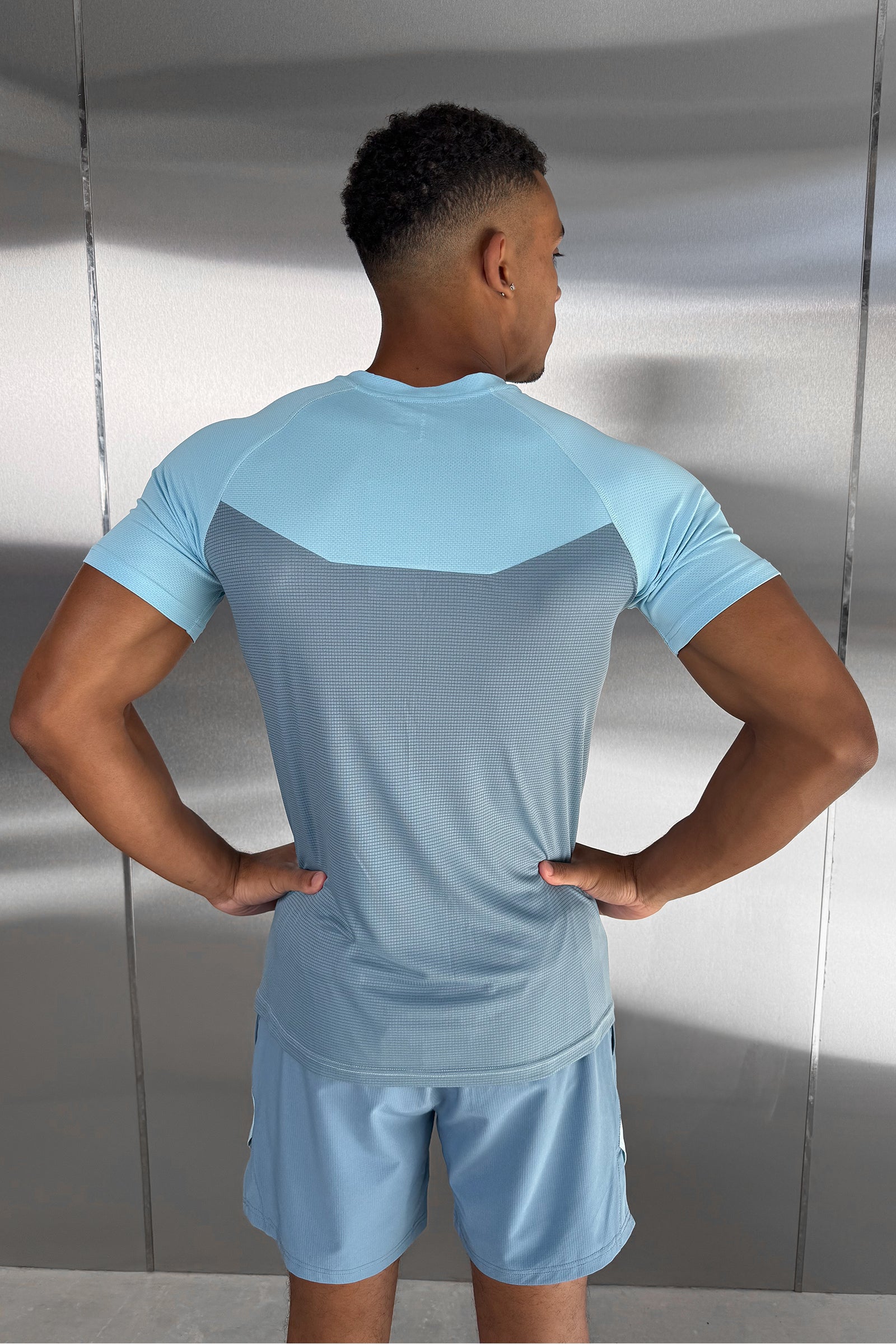 Synergy Training T-Shirt - Pale Blue