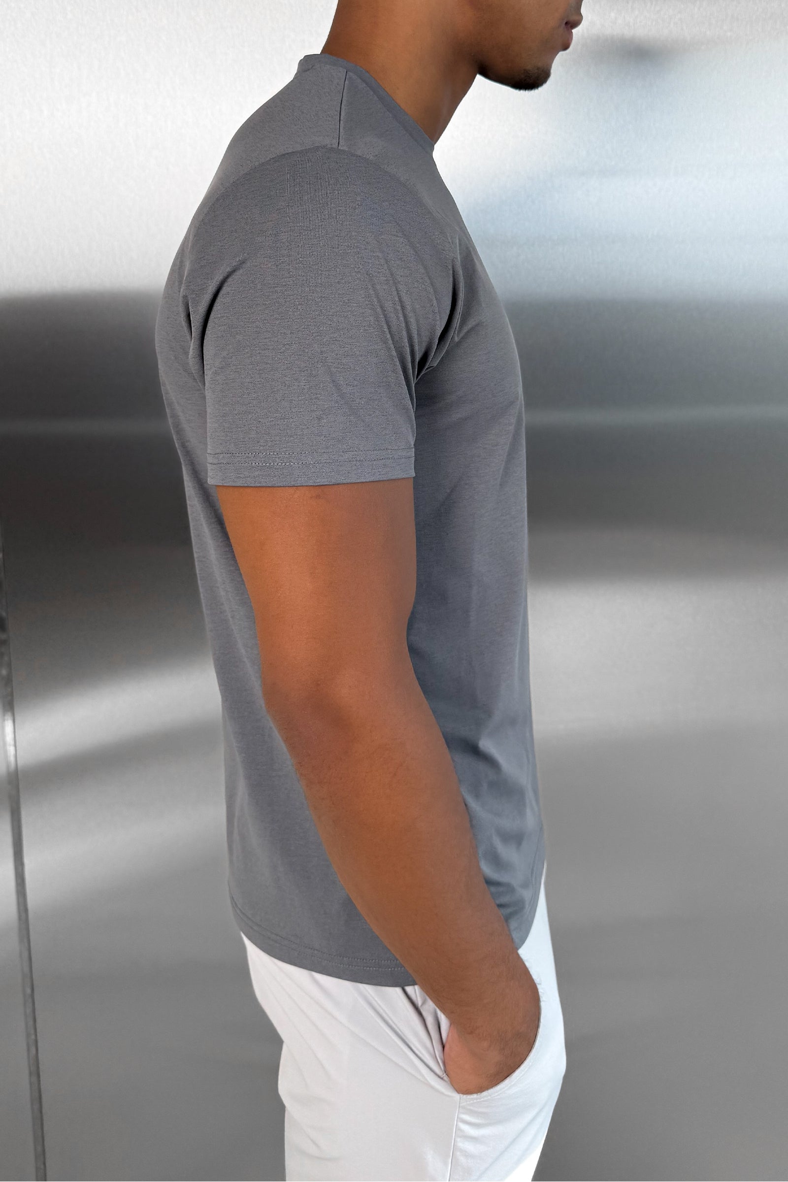 24/7 T-Shirt - Grey