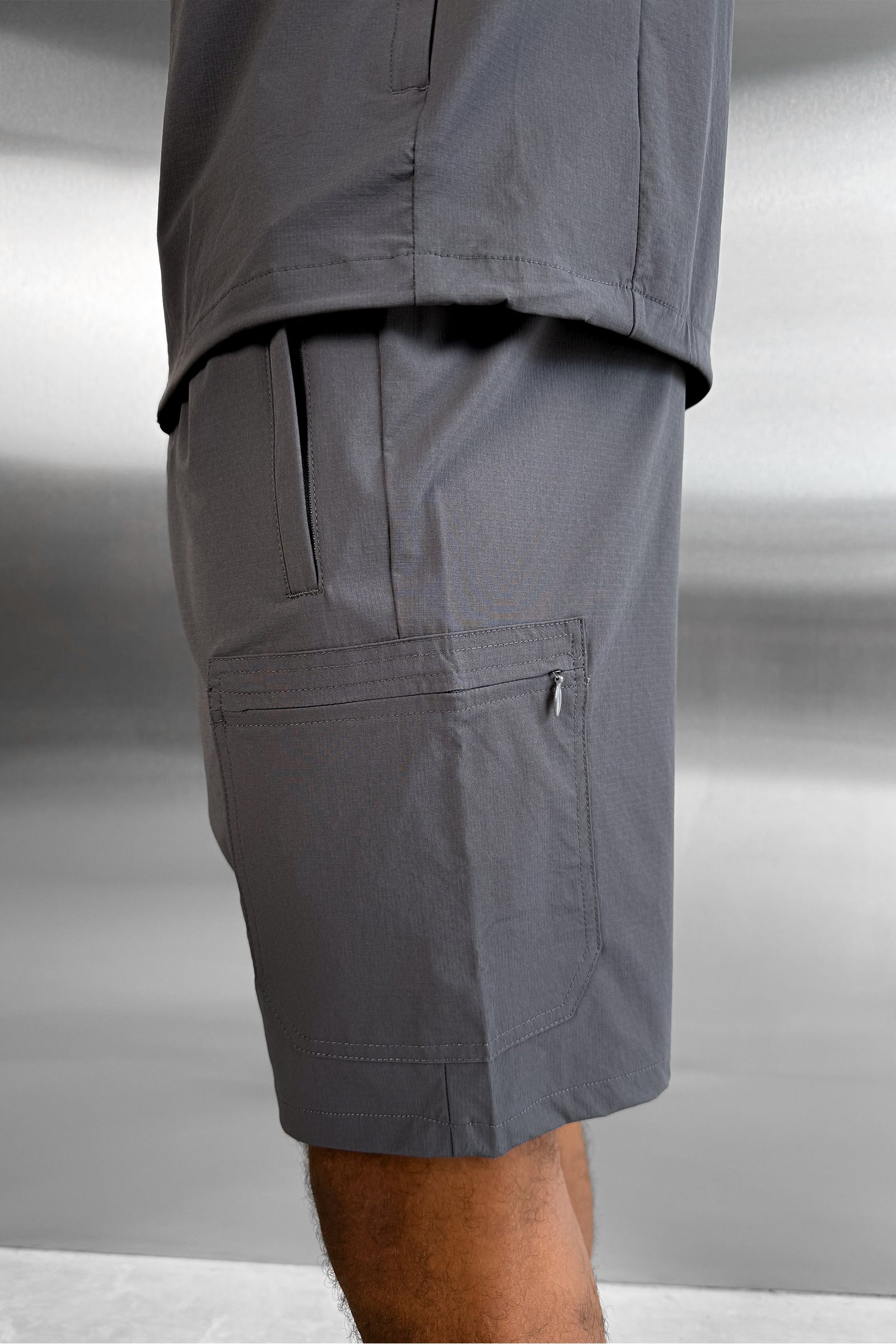Hydra Technical Shorts - Charcoal