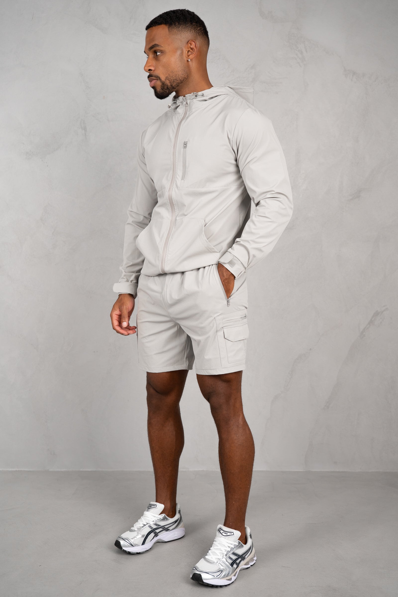 Pulse Windbreaker Jacket - Grey
